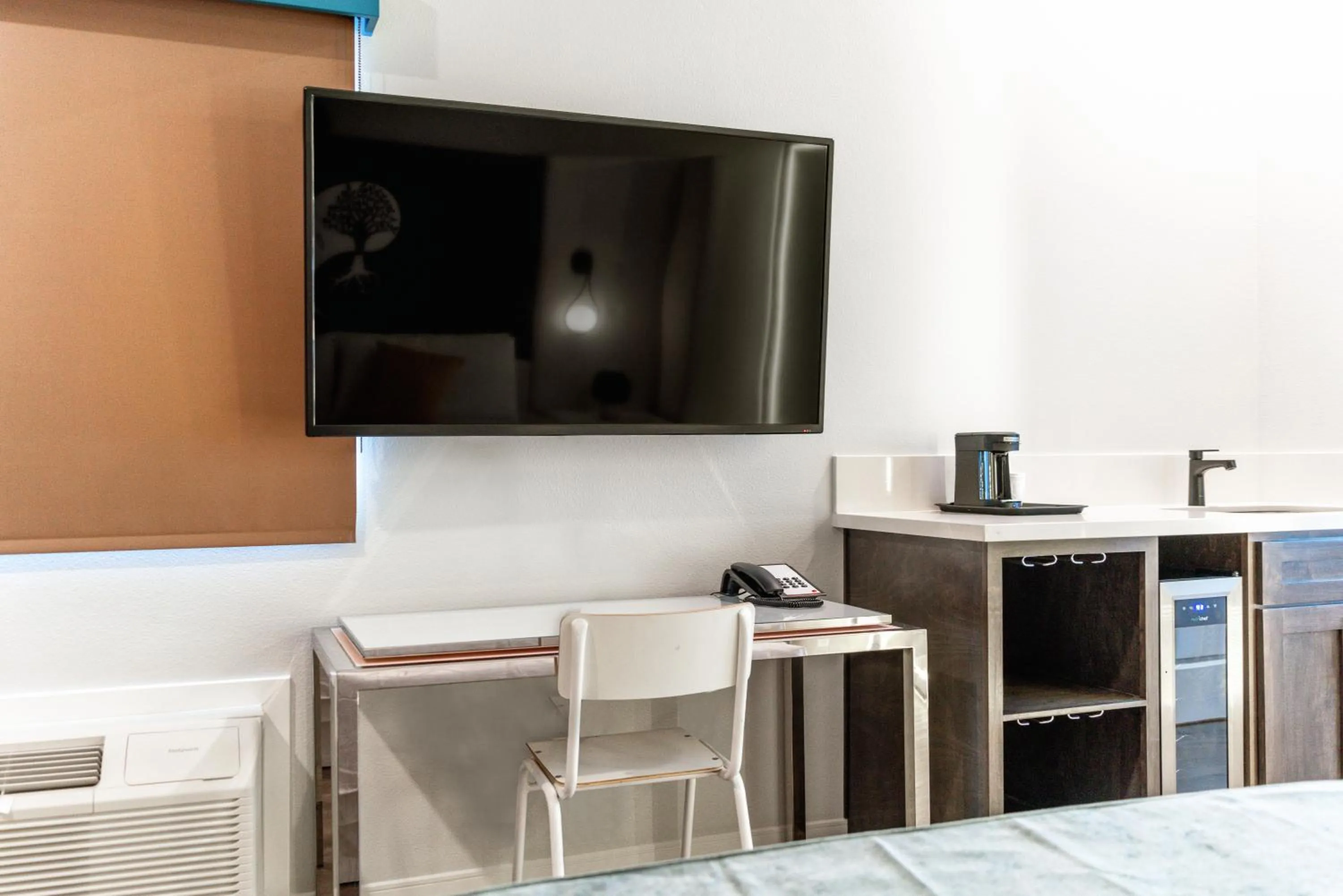 Aspire Inn Studios & Spas