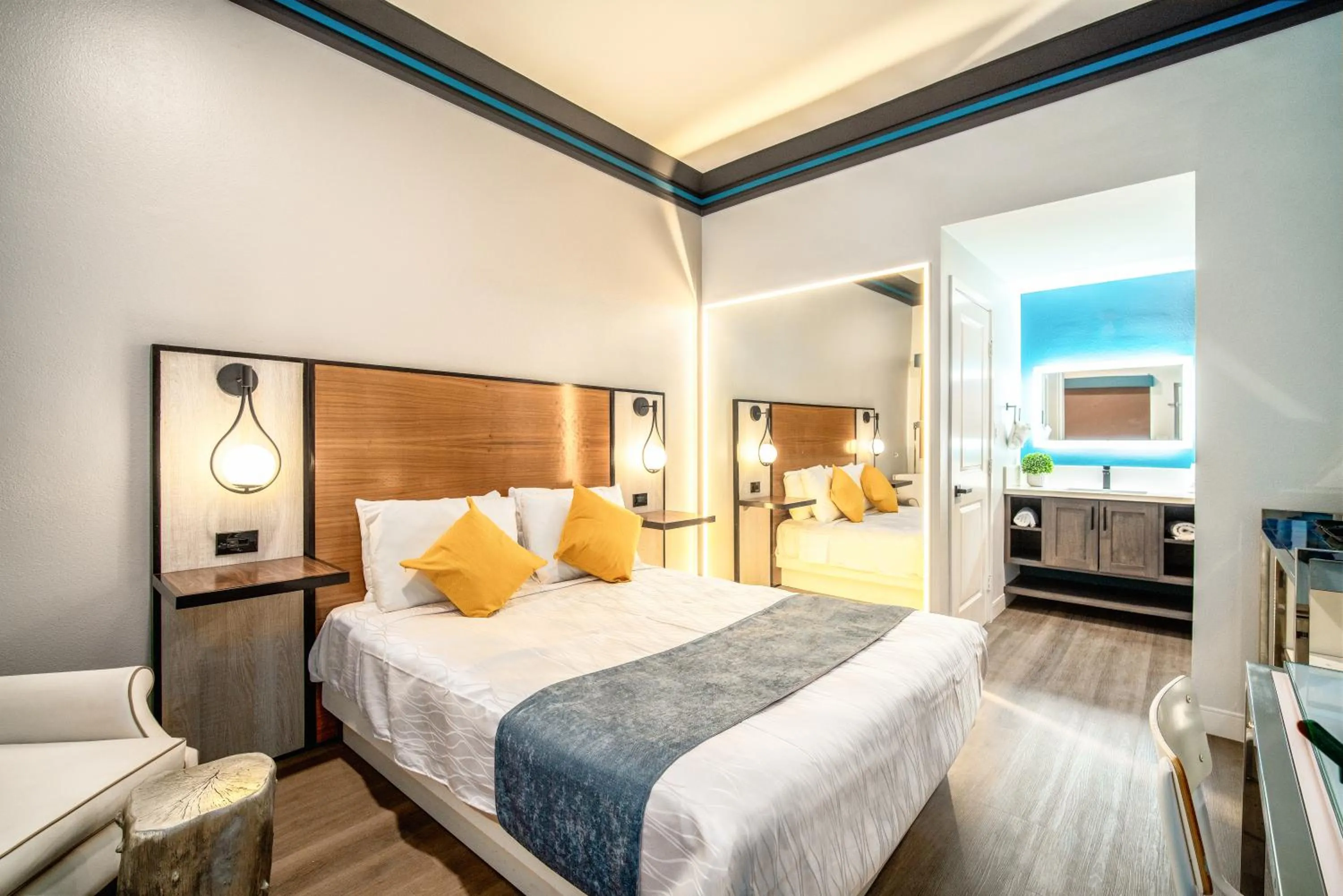 Bed in Aspire Inn Studios & Spas