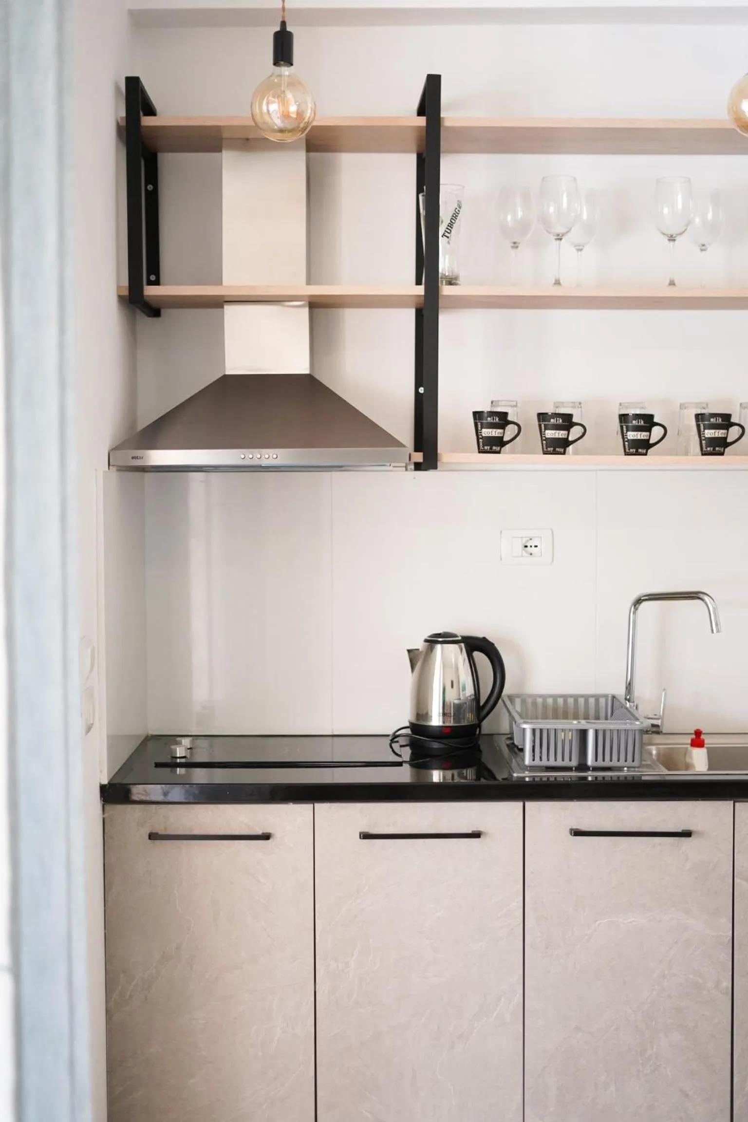 Kitchen or kitchenette in Vila Milo