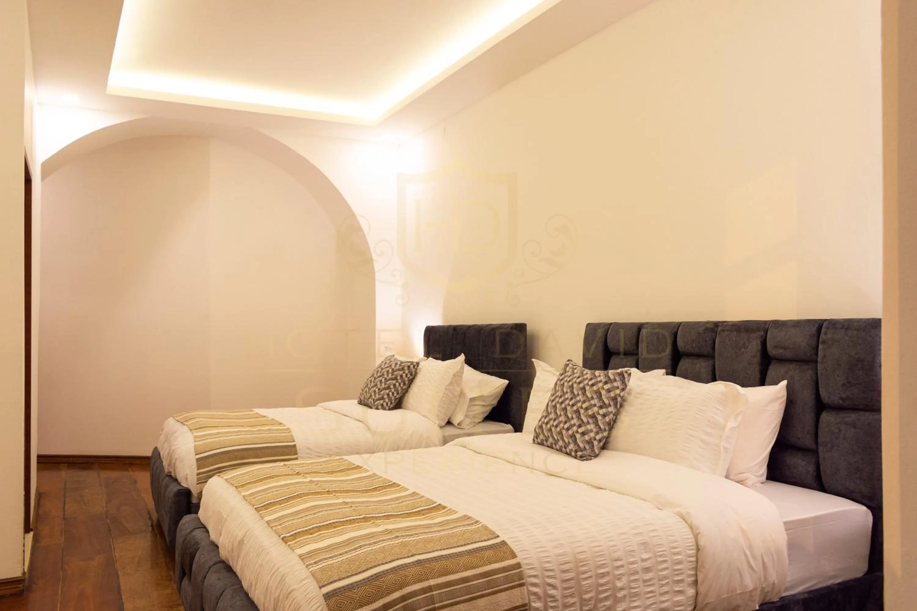 Bed in Suites Experience by Hotel David