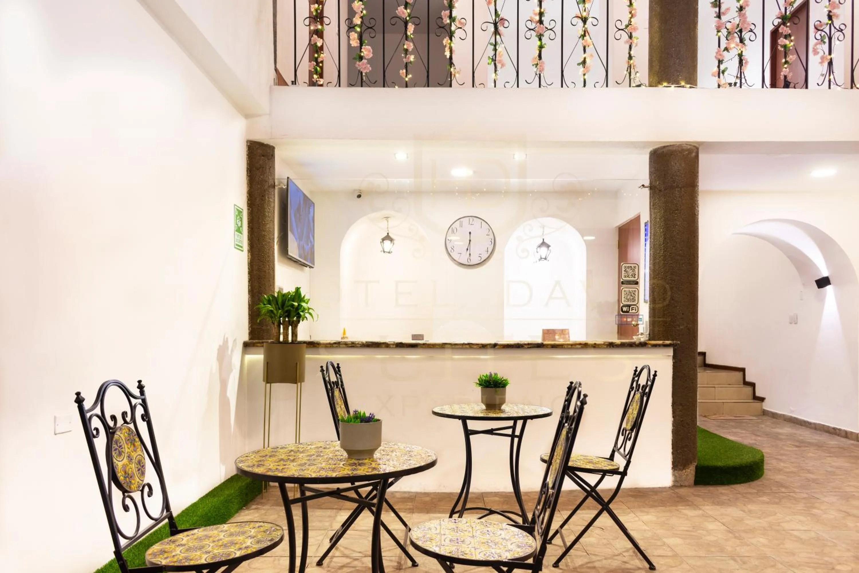 Lobby or reception in Suites Experience by Hotel David