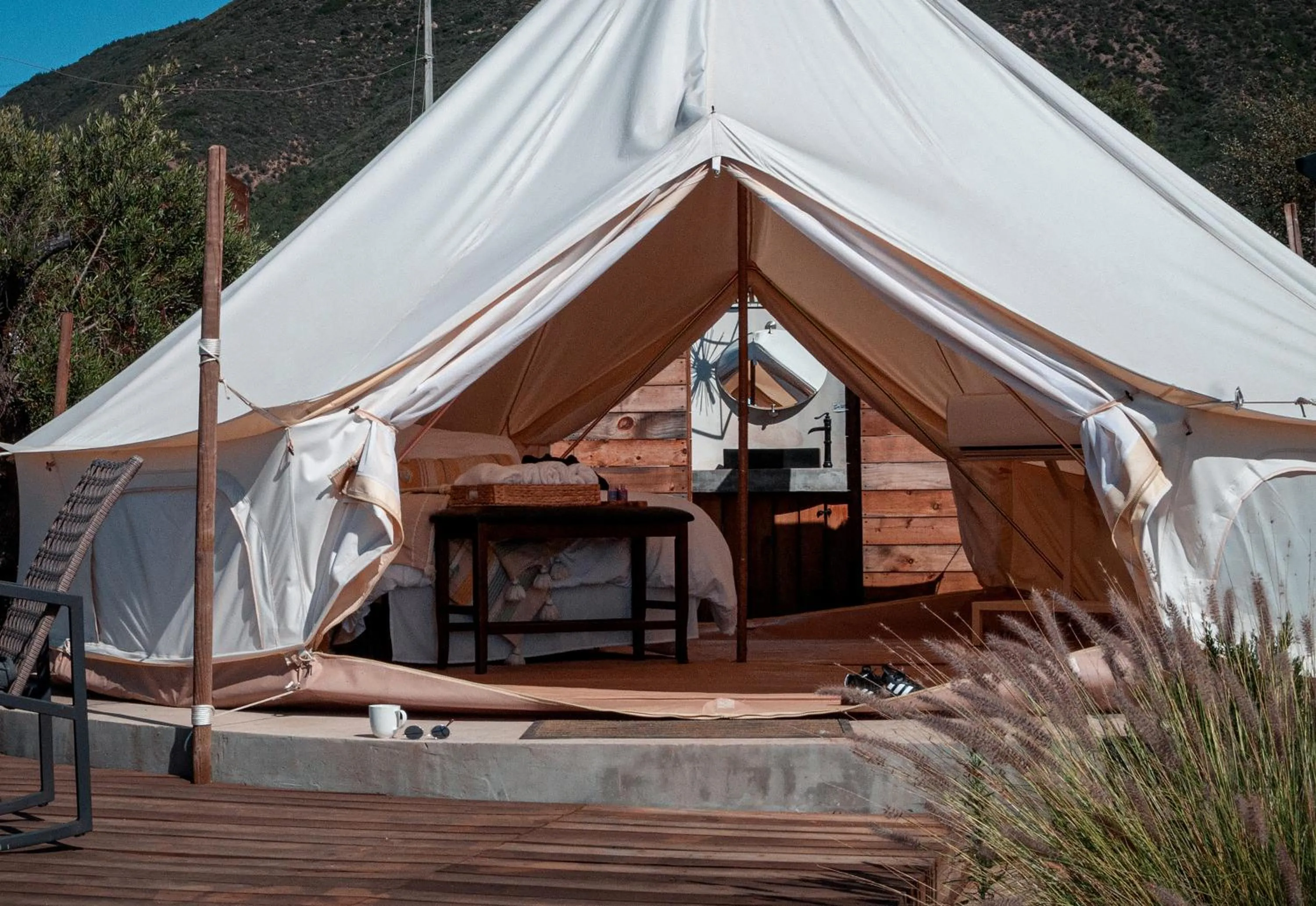 Glamping Valle de Guadalupe with Private Bathrooms by YUMA Resort