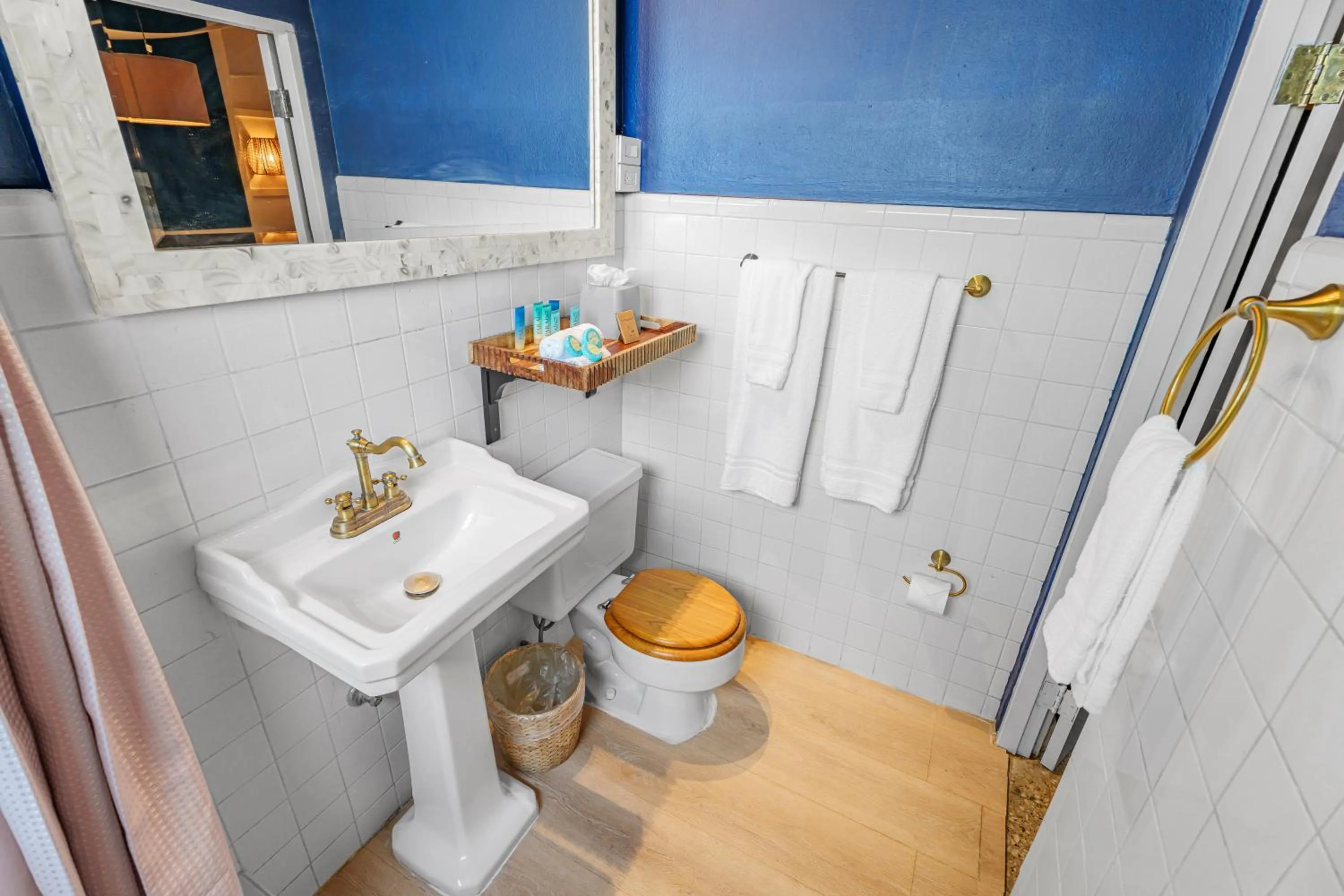 Bathroom in Abitta Condado