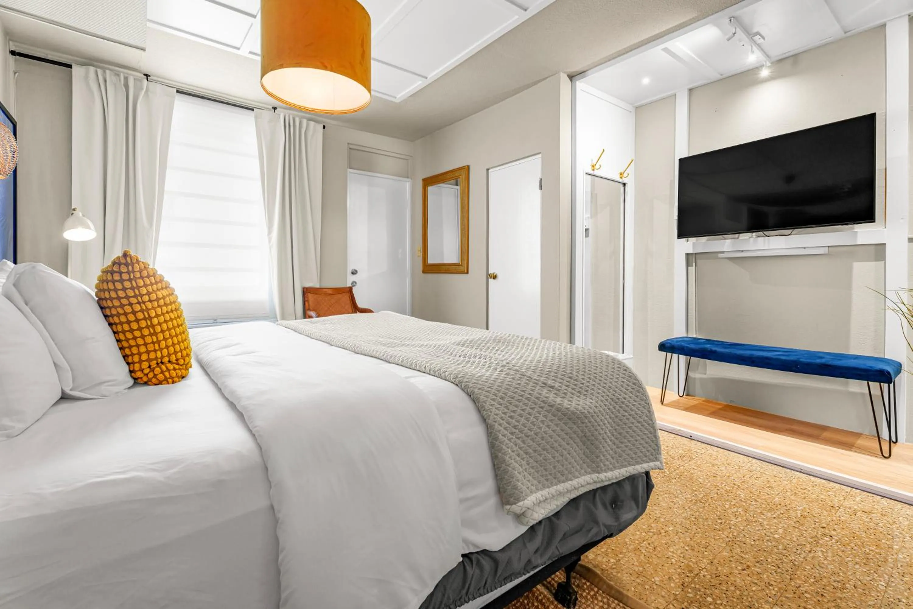 TV and multimedia, Bed in Abitta Condado