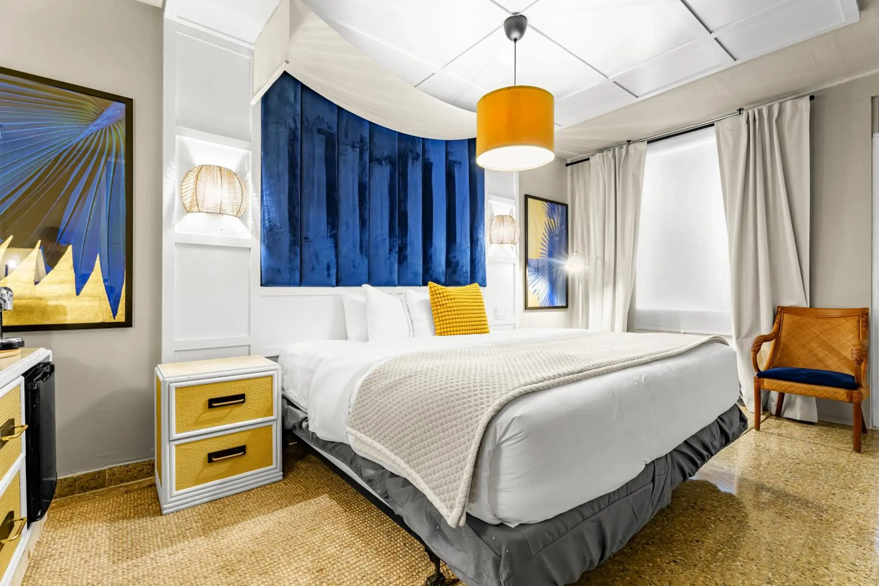 King Room with Lake View in Abitta Condado King Room with Lake View in Abitta Condado