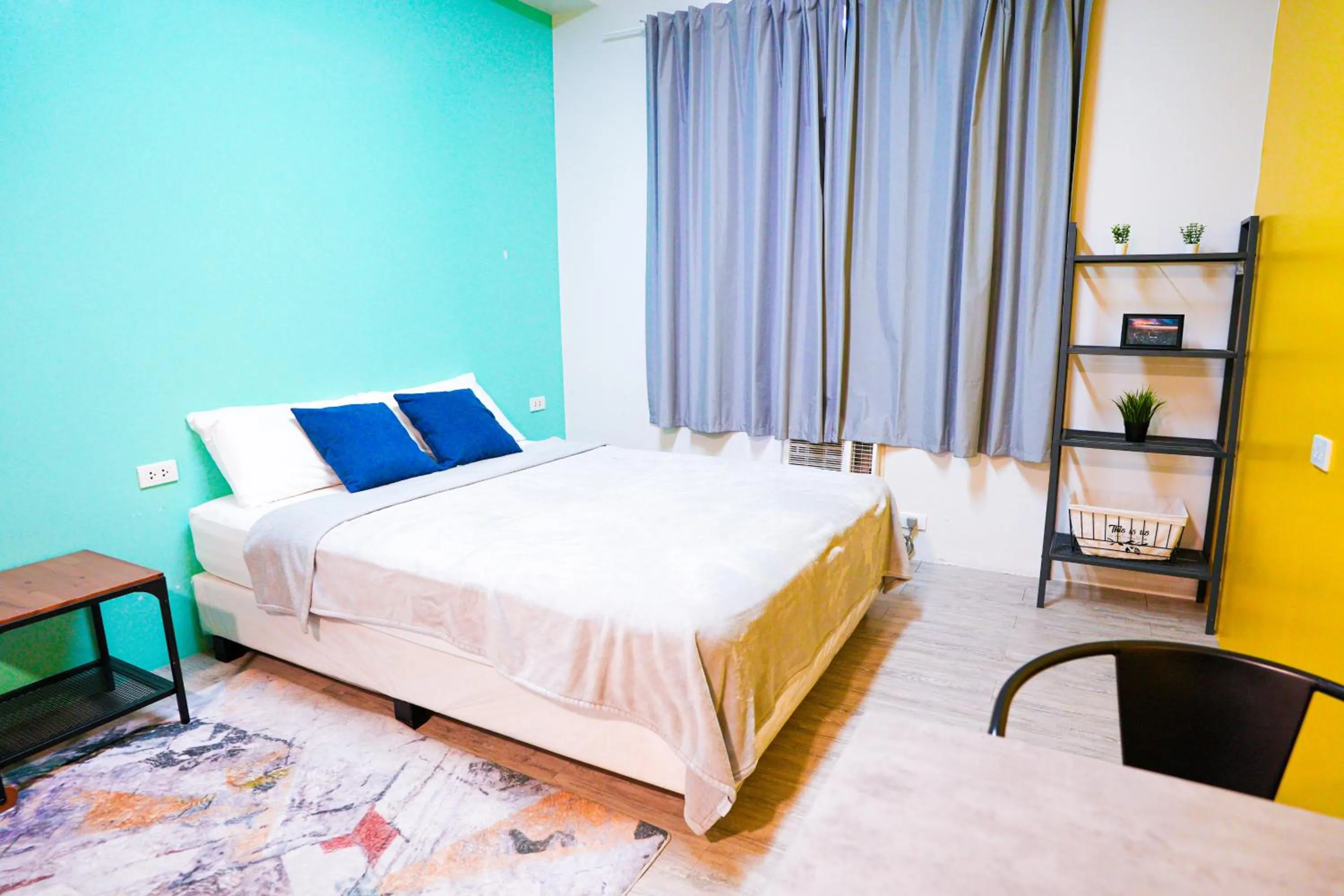 Bed in The City Flats Sacred Heart