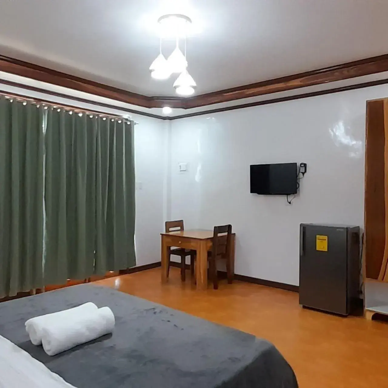 Superior King Room in Takbo Beach Resort Superior King Room in Takbo Beach Resort