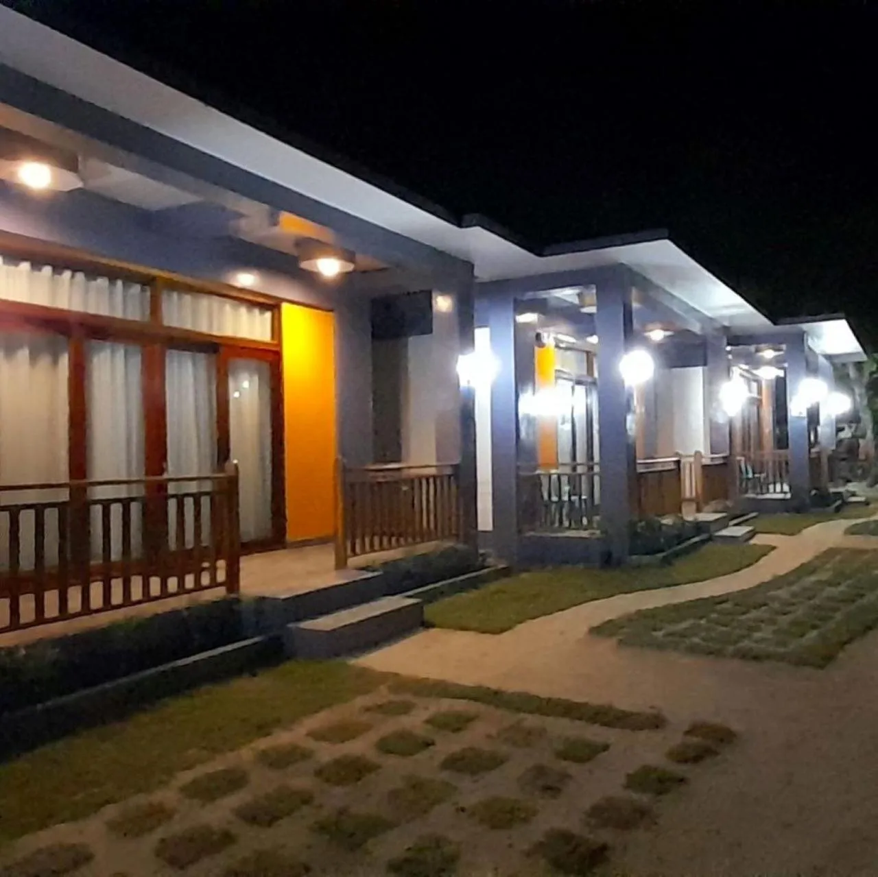 Property building in Takbo Beach Resort