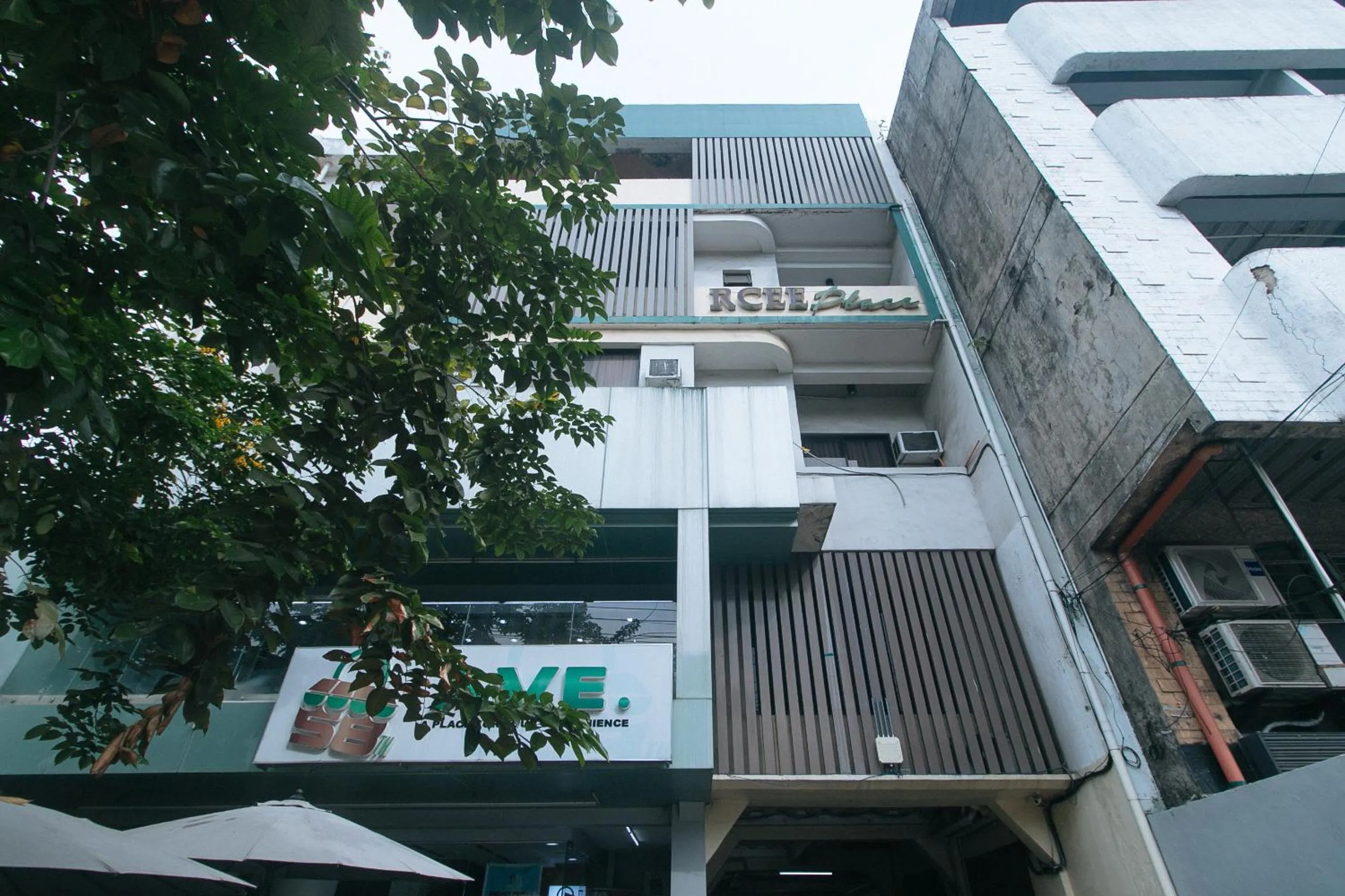 Property building in Rcee Place by RedDoorz