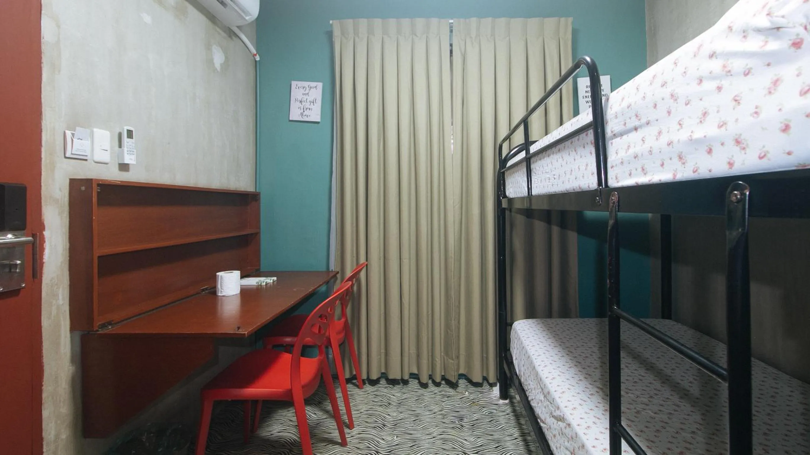 Bedroom, Bed in Rcee Place by RedDoorz