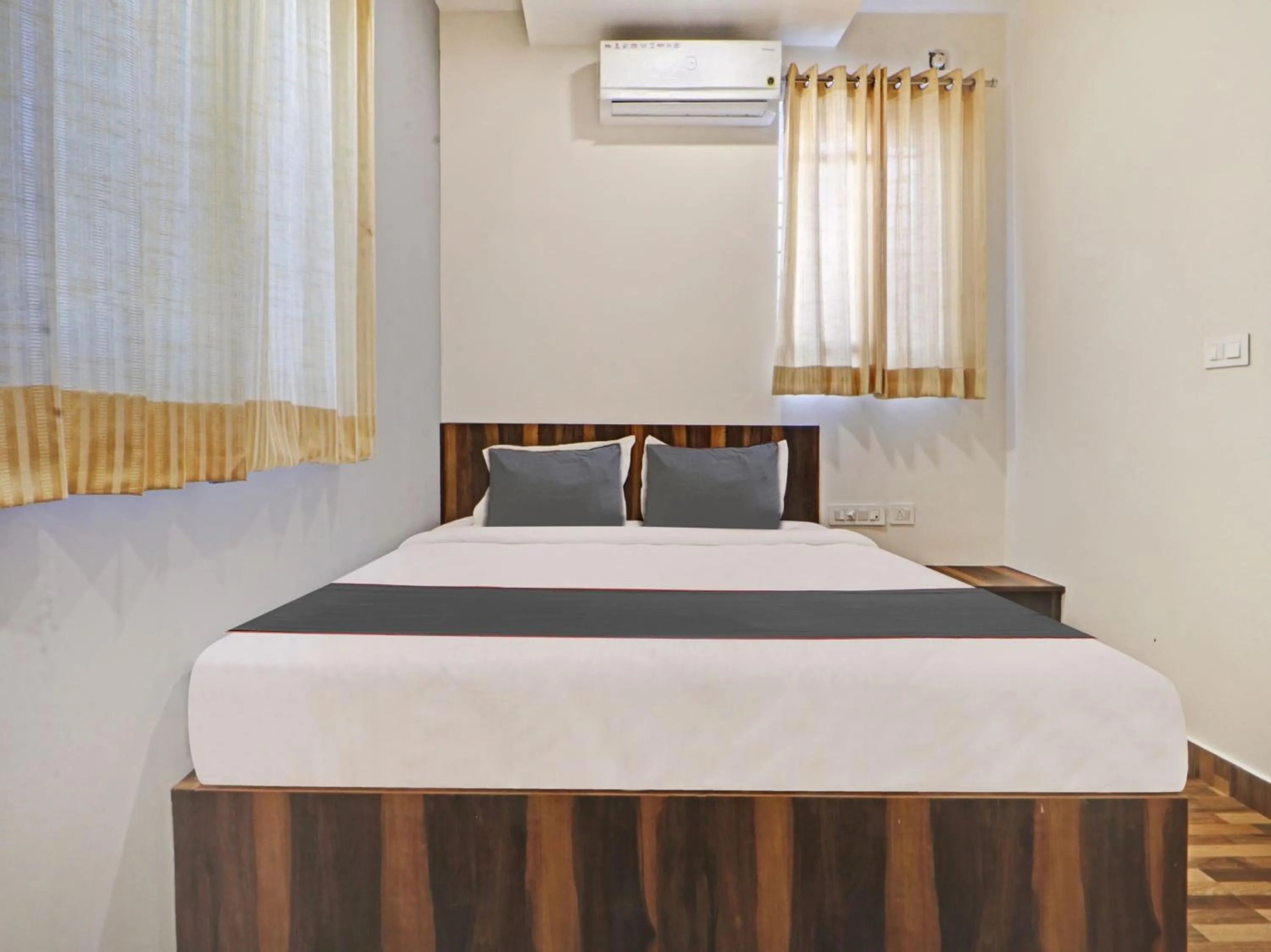 Bedroom, Bed in Hotel O by OYO Dhruvas Residency