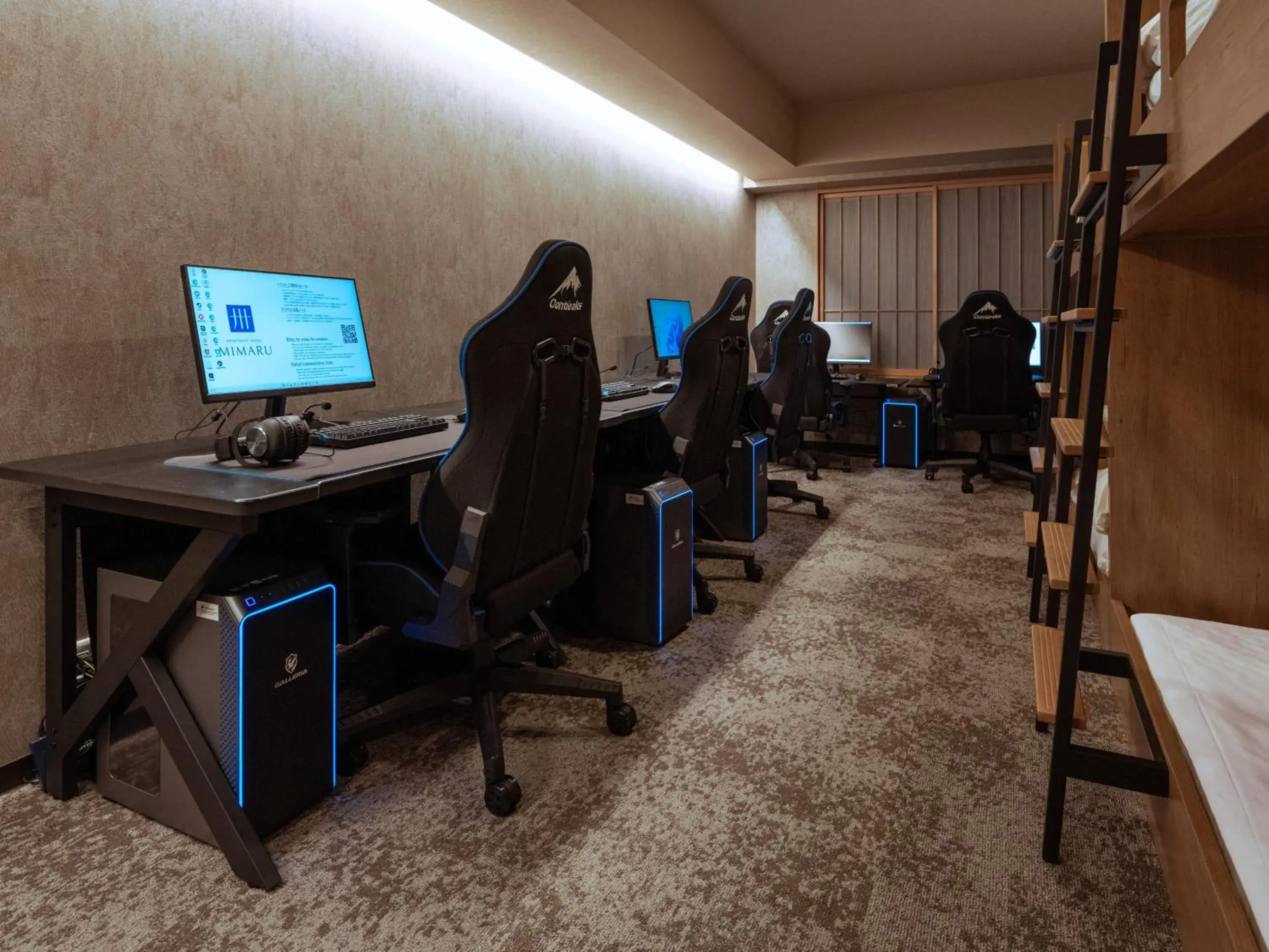 Quintet eSports Room in MIMARU Tokyo Ikebukuro Quintet eSports Room in MIMARU Tokyo Ikebukuro