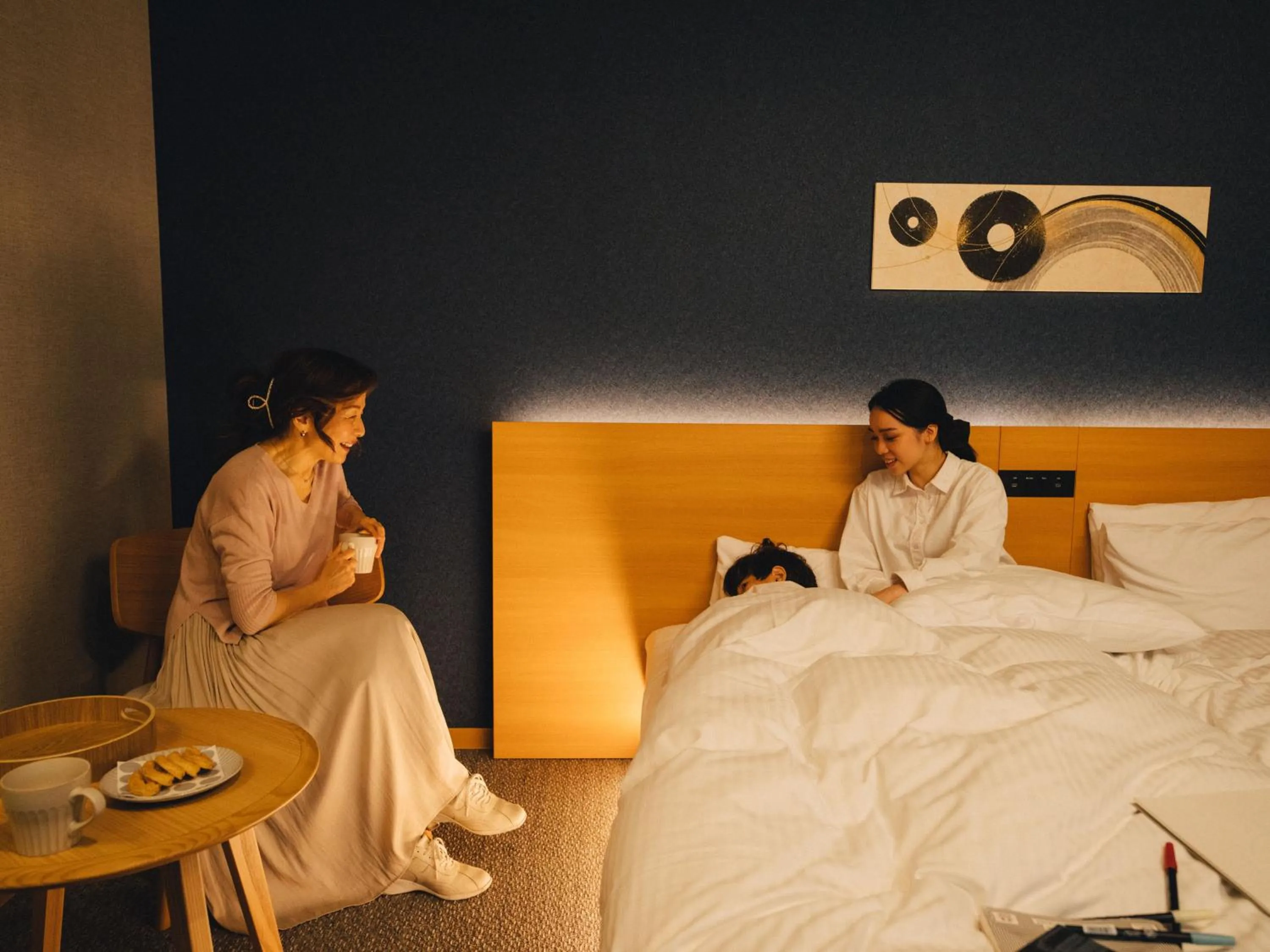 People, Bed in MIMARU Osaka Shinsaibashi North