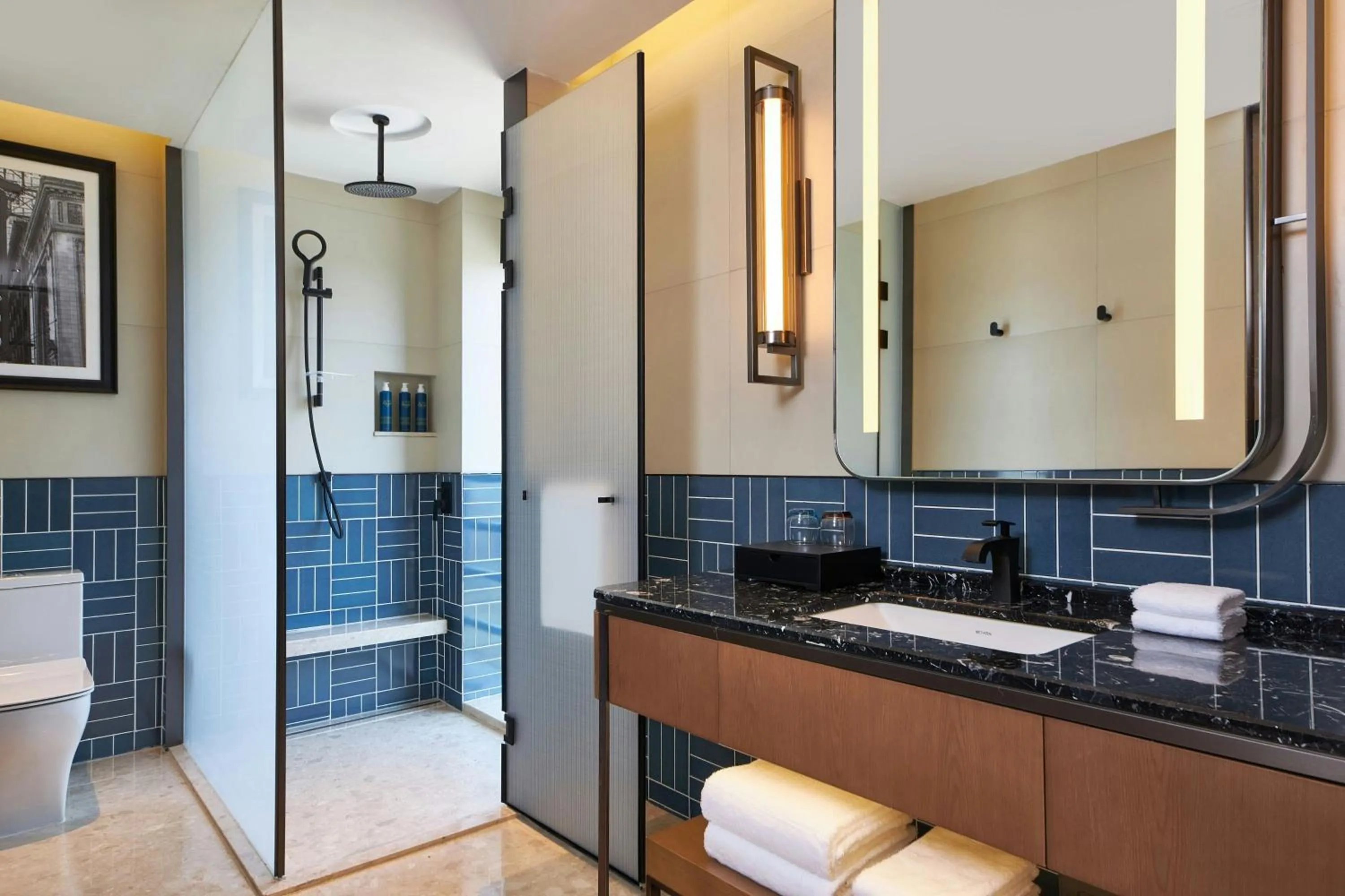 Photo of the whole room in Four Points by Sheraton Nanchang, Xihu