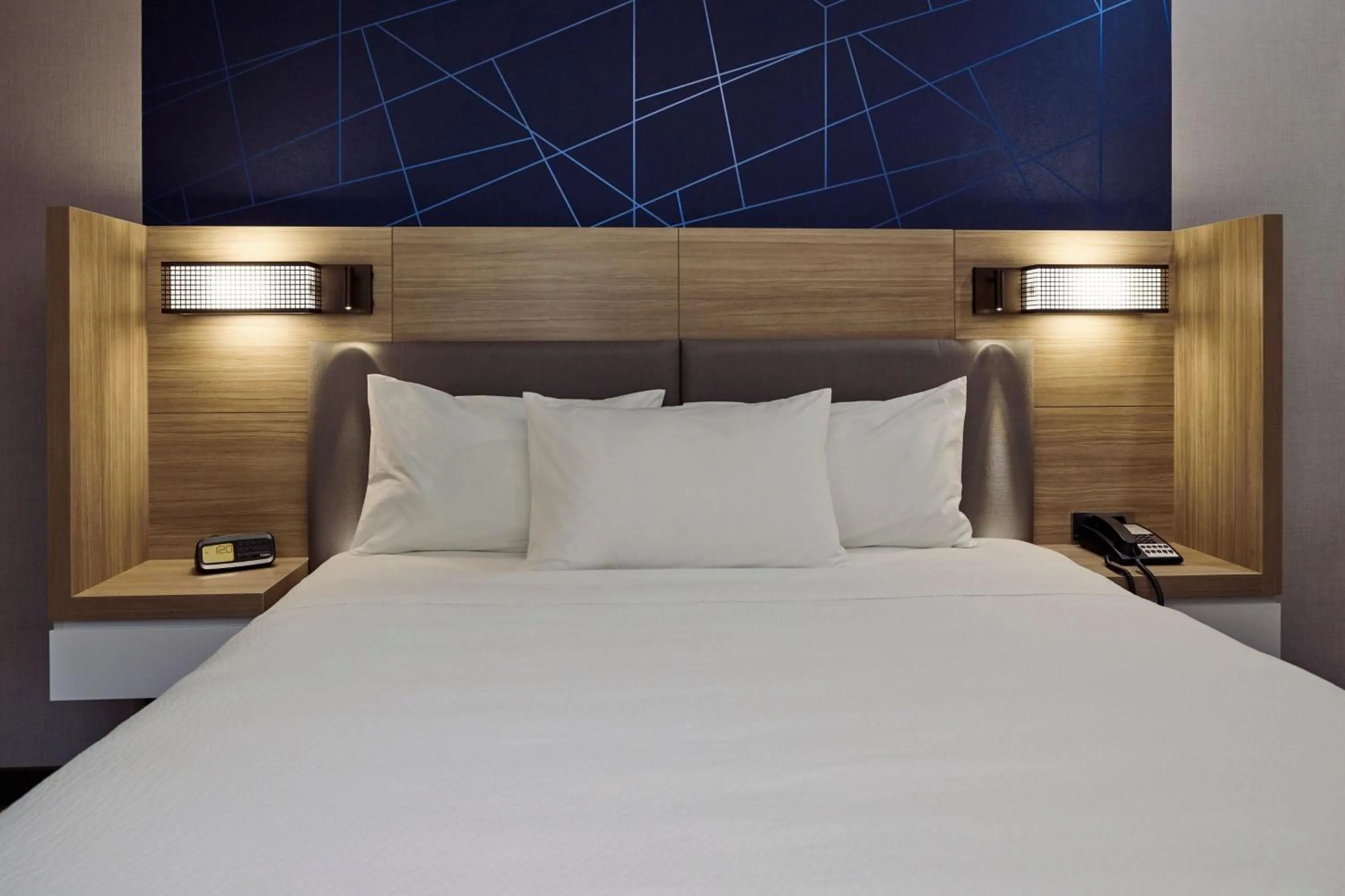 Photo of the whole room, Bed in SpringHill Suites by Marriott Medford Airport