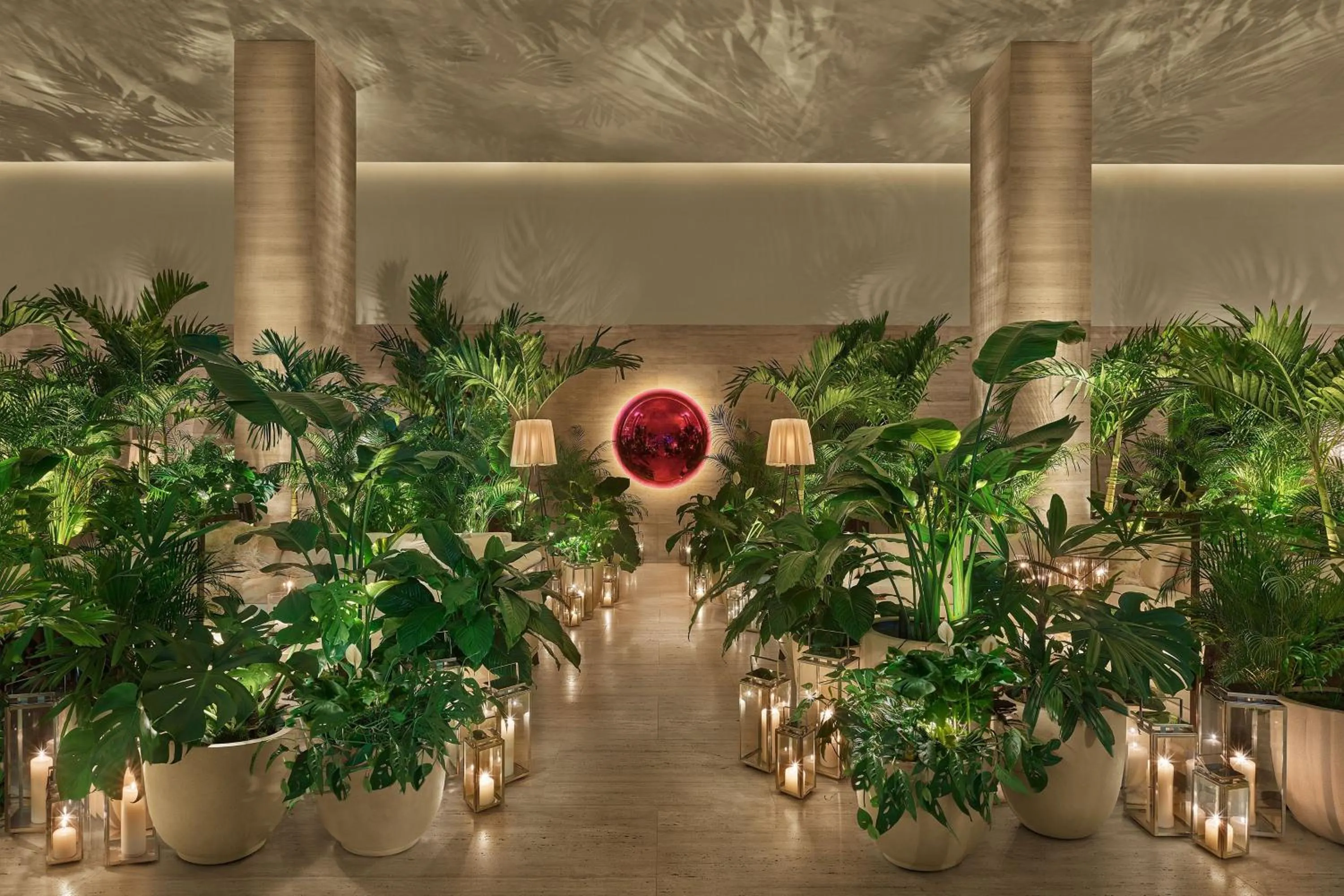 Lobby or reception in The Tampa EDITION