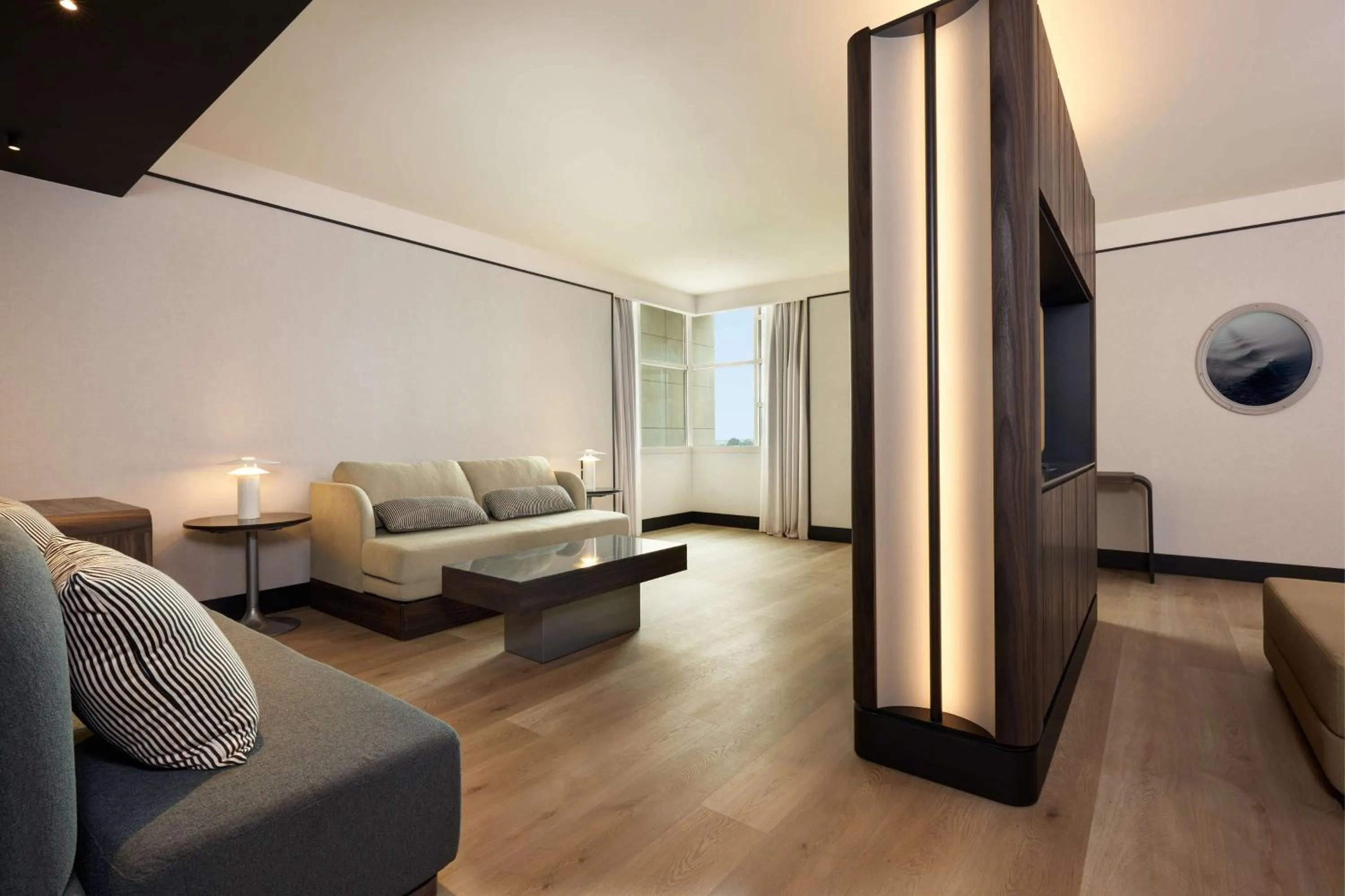 Living room in Hilton Rome Airport