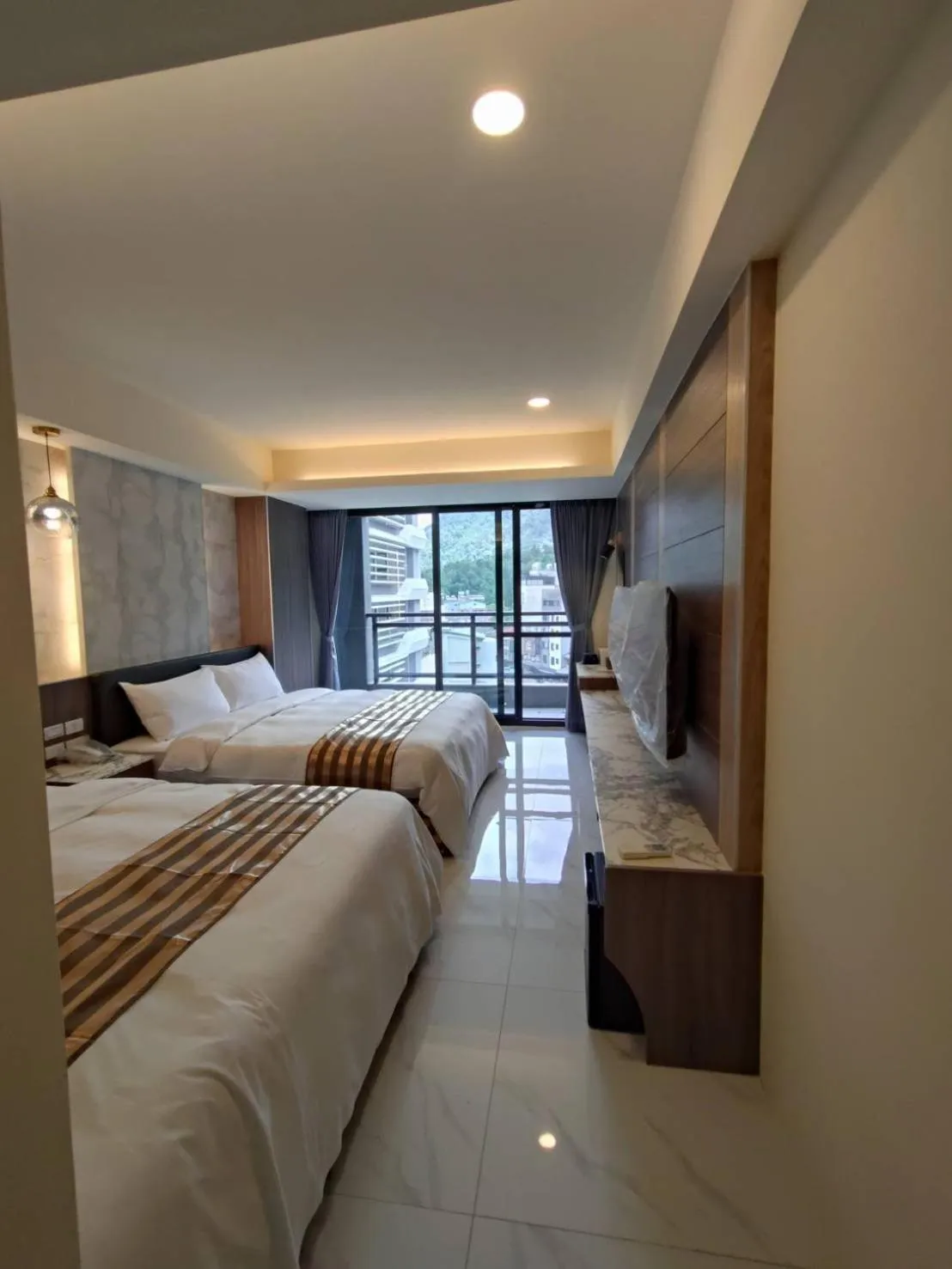 Bed in Shuian Lakeside Hotel II