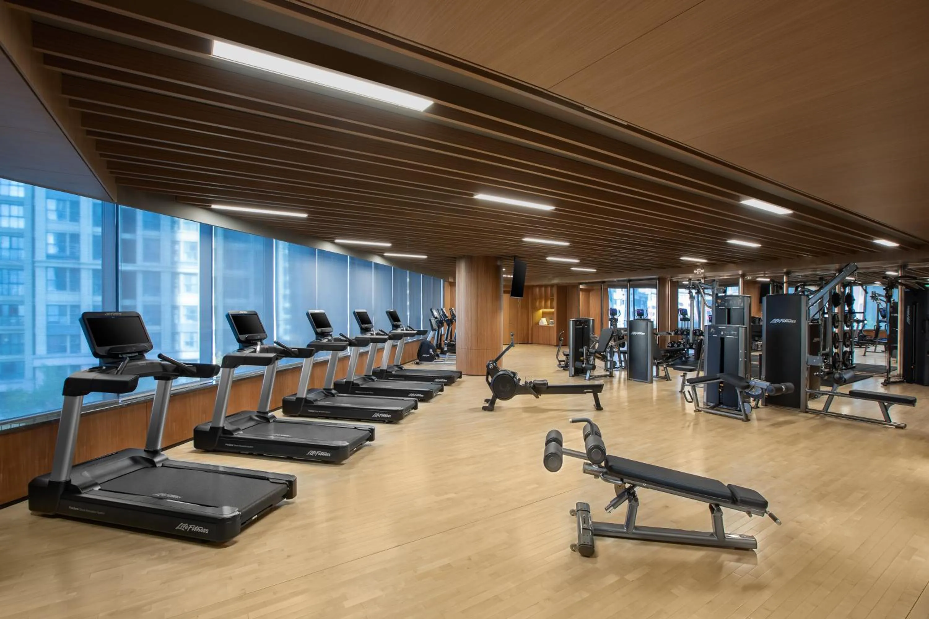 Fitness centre/facilities in Crowne Plaza Zhengzhou High Tech Zone by IHG