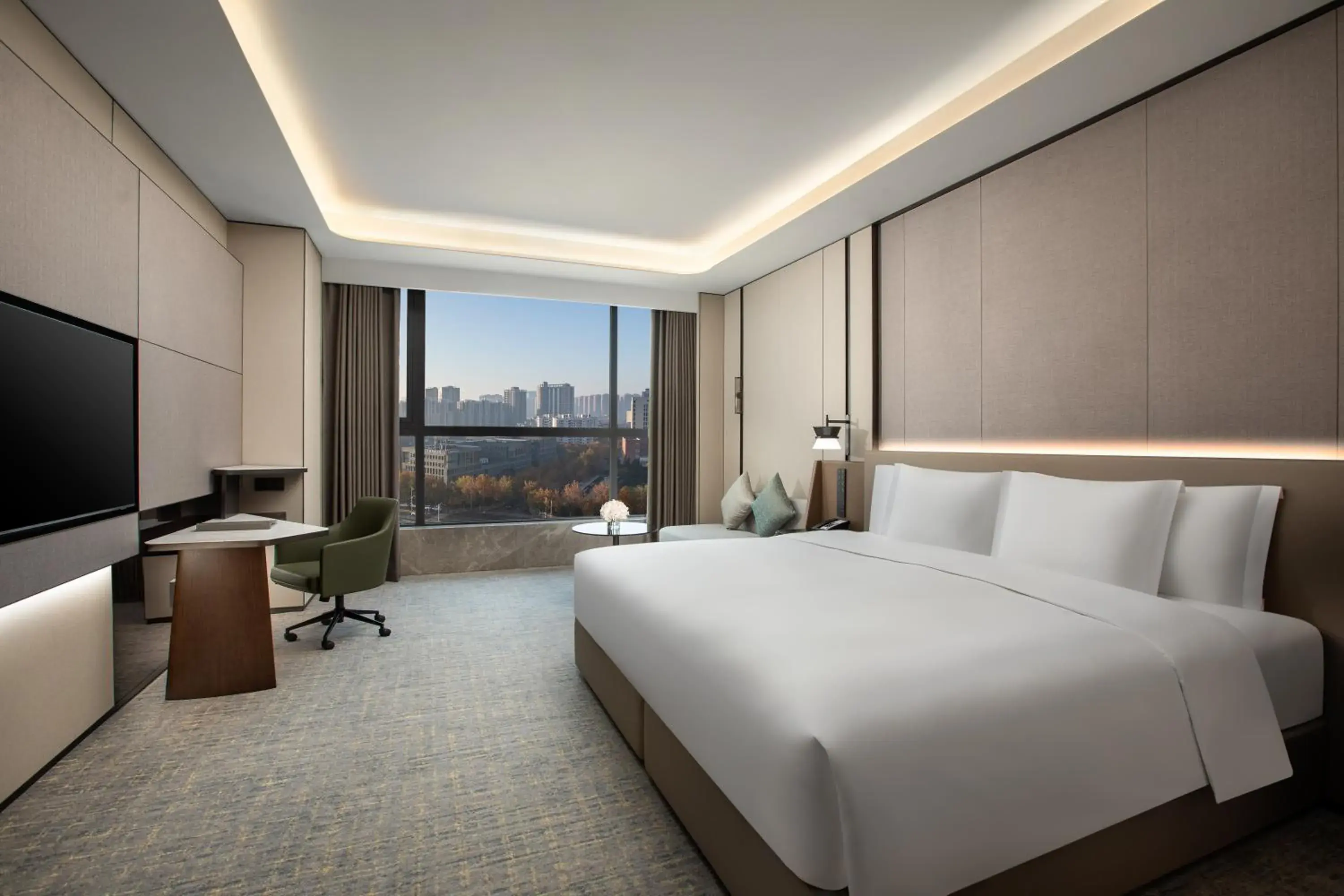 Standard King Room in Crowne Plaza Zhengzhou High Tech Zone by IHG Standard King Room in Crowne Plaza Zhengzhou High Tech Zone by IHG