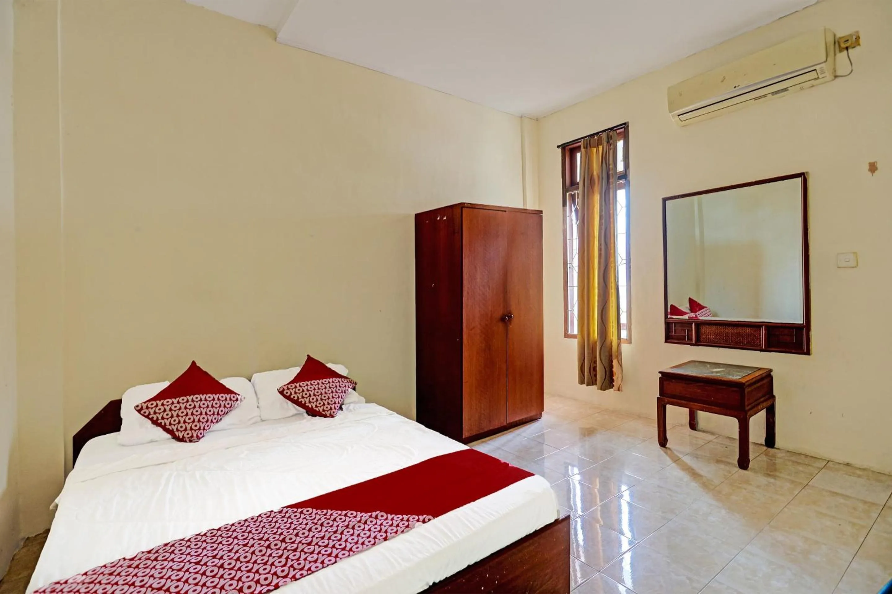 Bedroom, Bed in OYO 91636 Kak Dadut Homestay