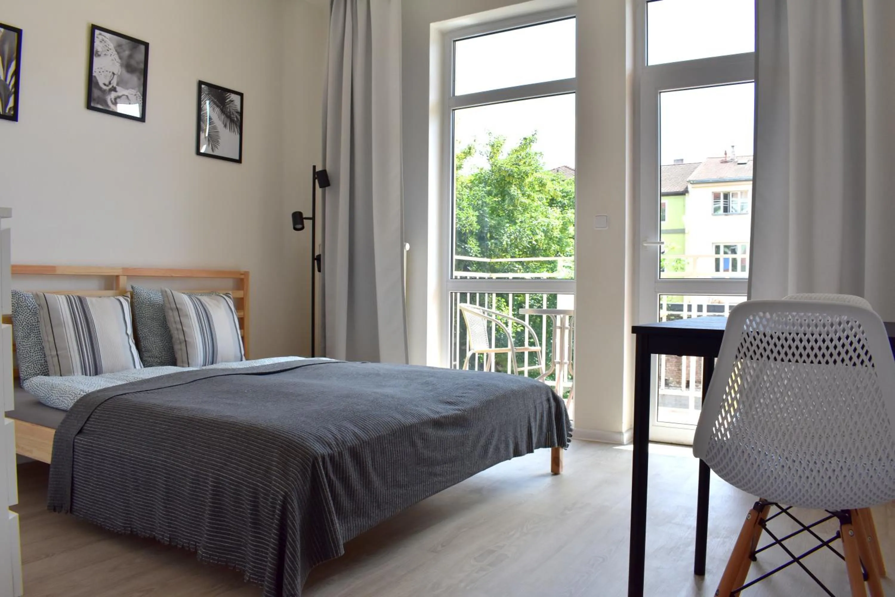 Bed in Seifert Residence