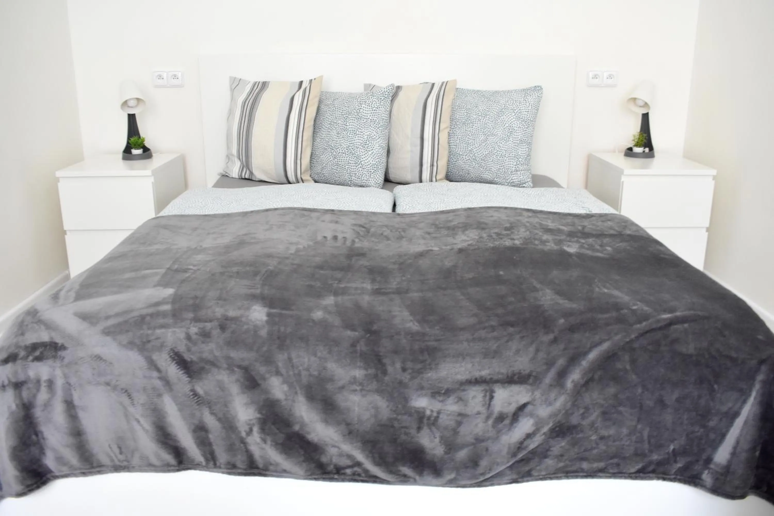 Bed in Seifert Residence