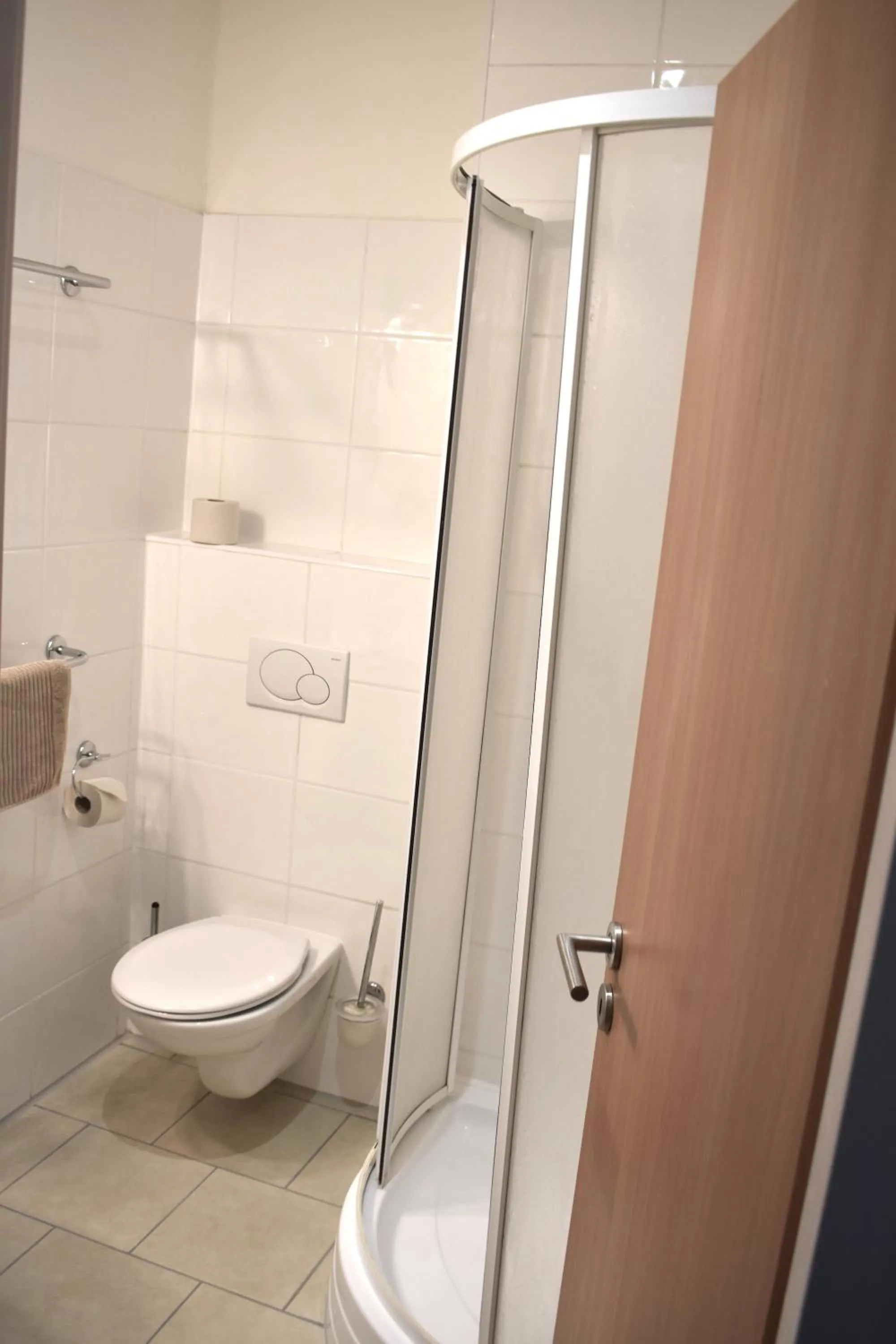 Shower in Seifert Residence