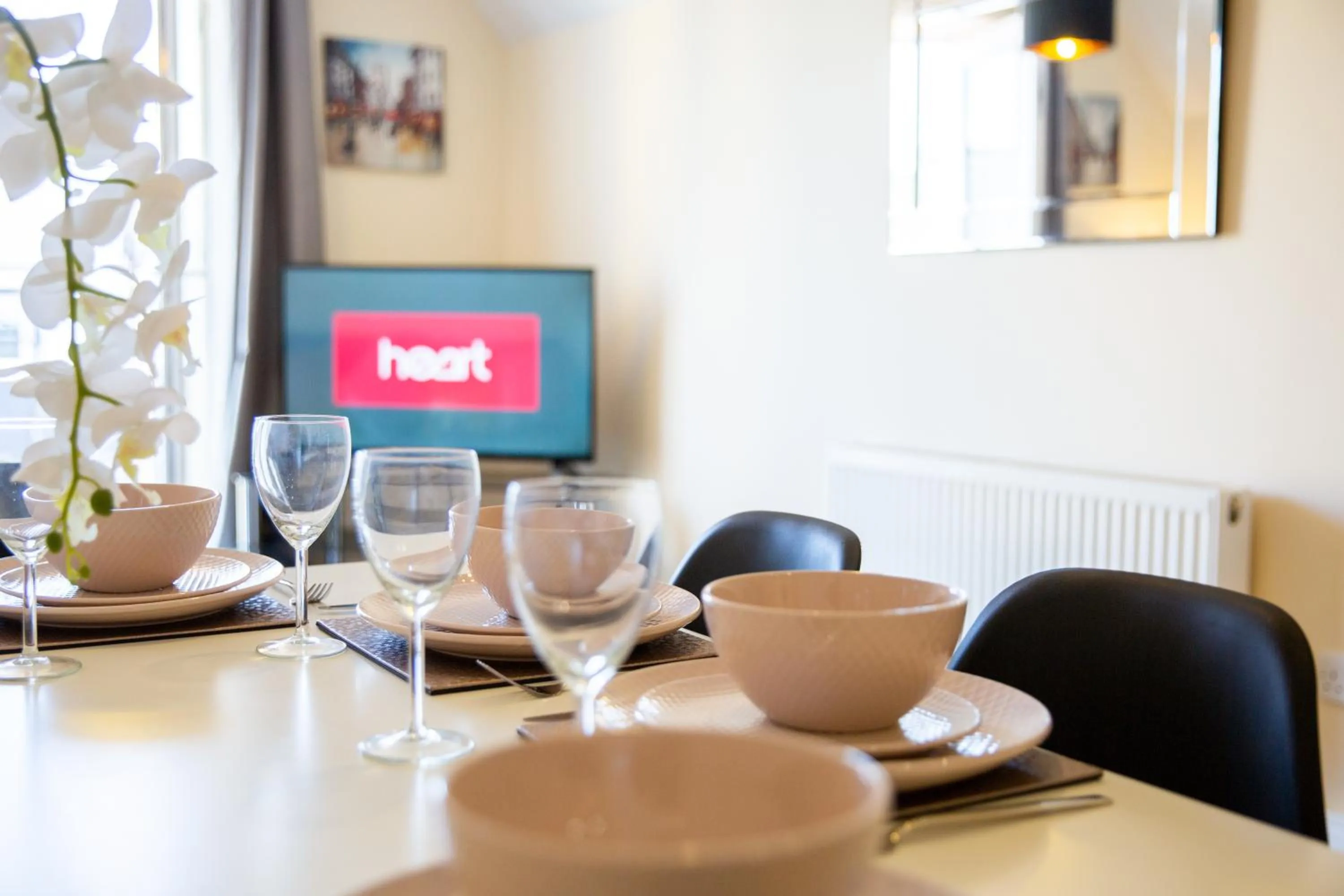 Dining area in Velvet 1-bedroom penthouse, Clockhouse, Hoddesdon