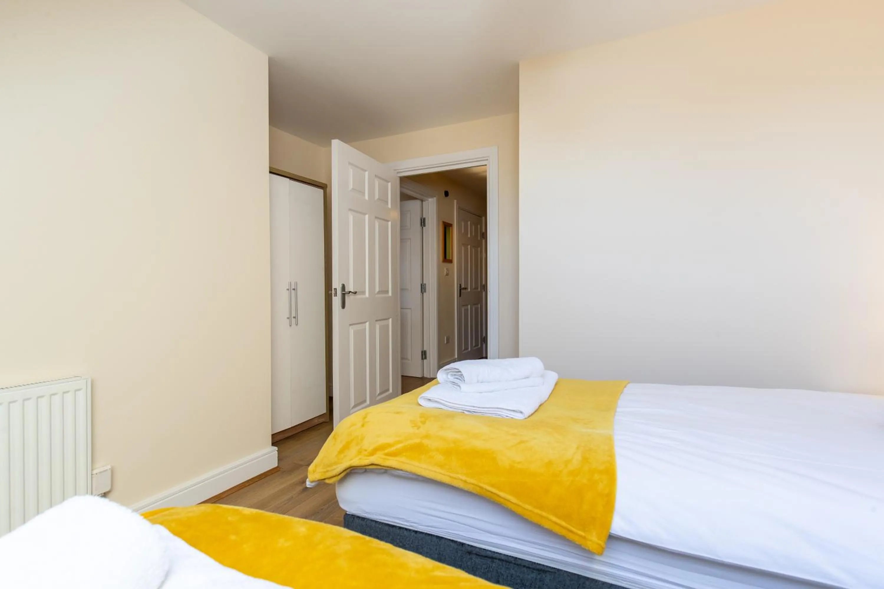 Bedroom, Bed in Velvet 1-bedroom penthouse, Clockhouse, Hoddesdon