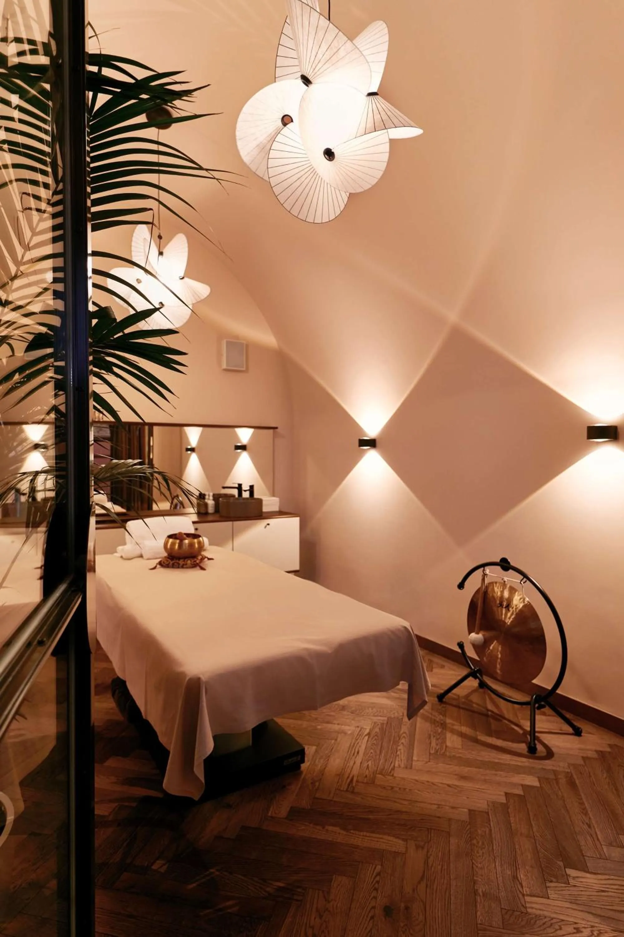 Spa and wellness centre/facilities, Bed in Telegraphenamt