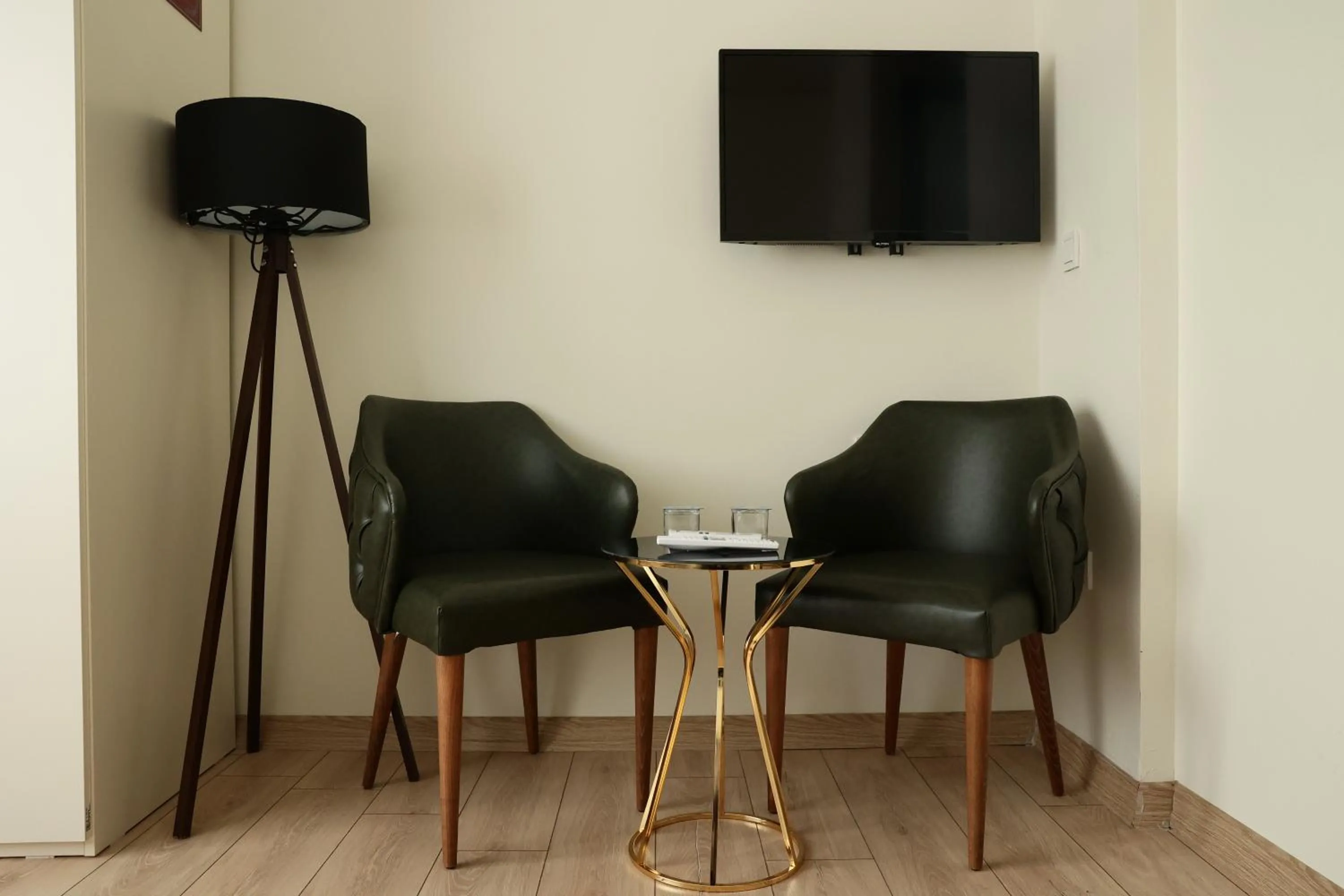 Communal lounge/ TV room in Bonita Apart