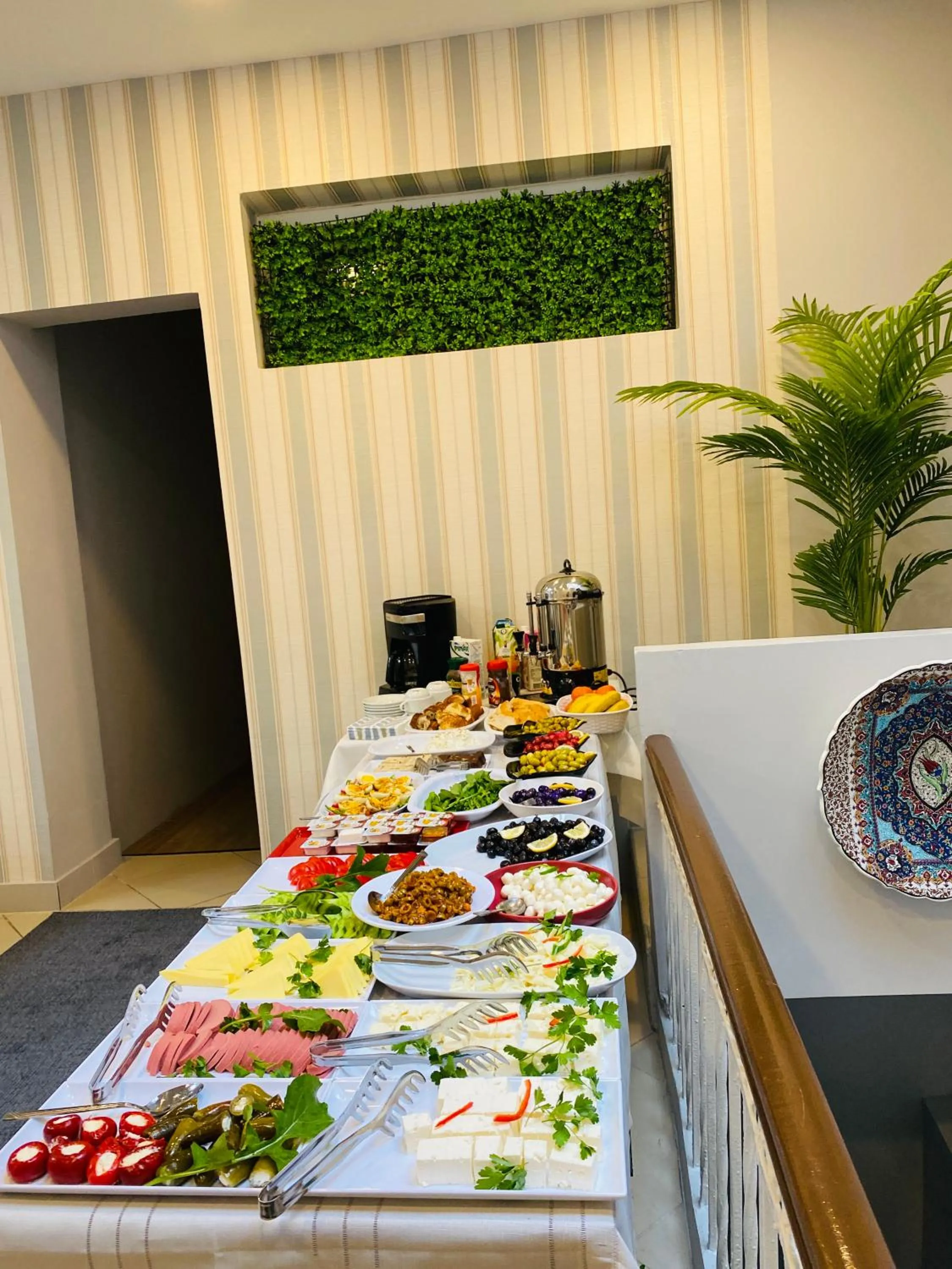 Restaurant/places to eat in Bonita Apart