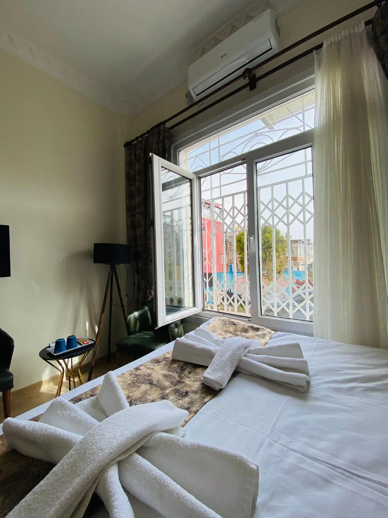 View (from property/room), Bed in Bonita Apart