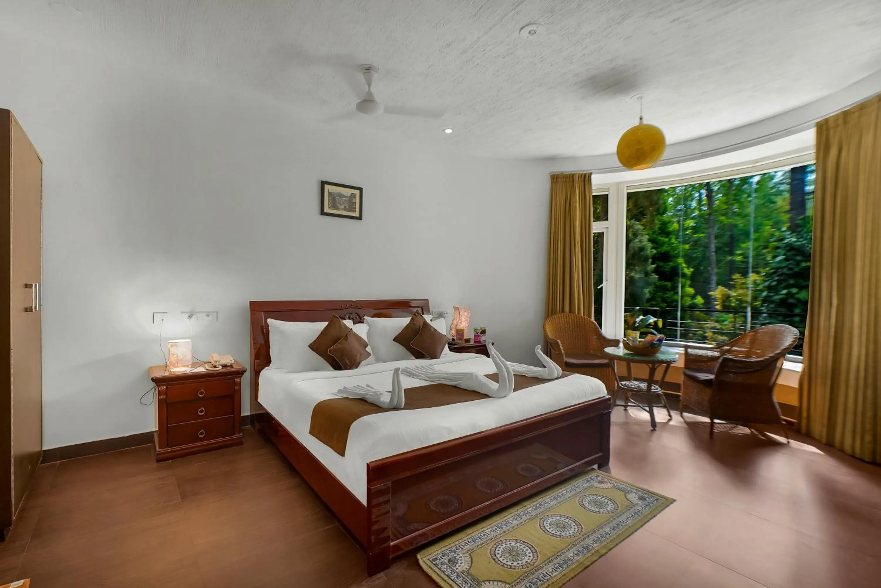 Bed in WOW Bison Woods Organic Veg Resort - Yercaud