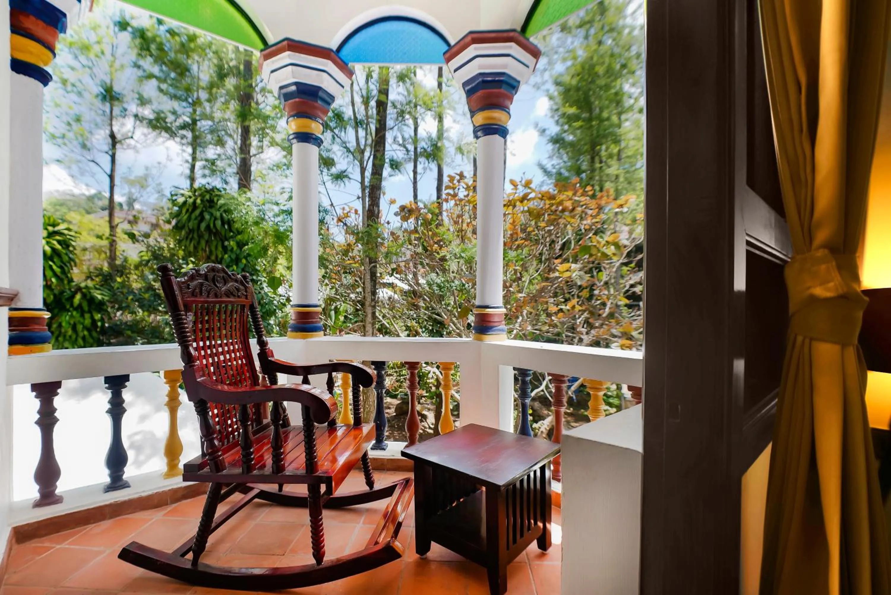 Balcony/Terrace in WOW Bison Woods Organic Veg Resort - Yercaud