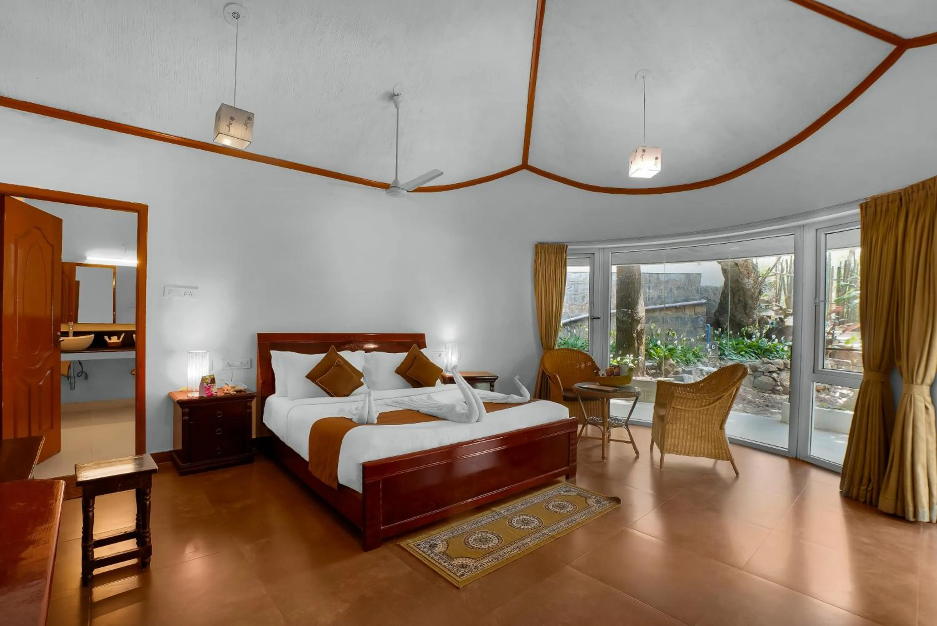 Bedroom, Bed in WOW Bison Woods Organic Veg Resort - Yercaud