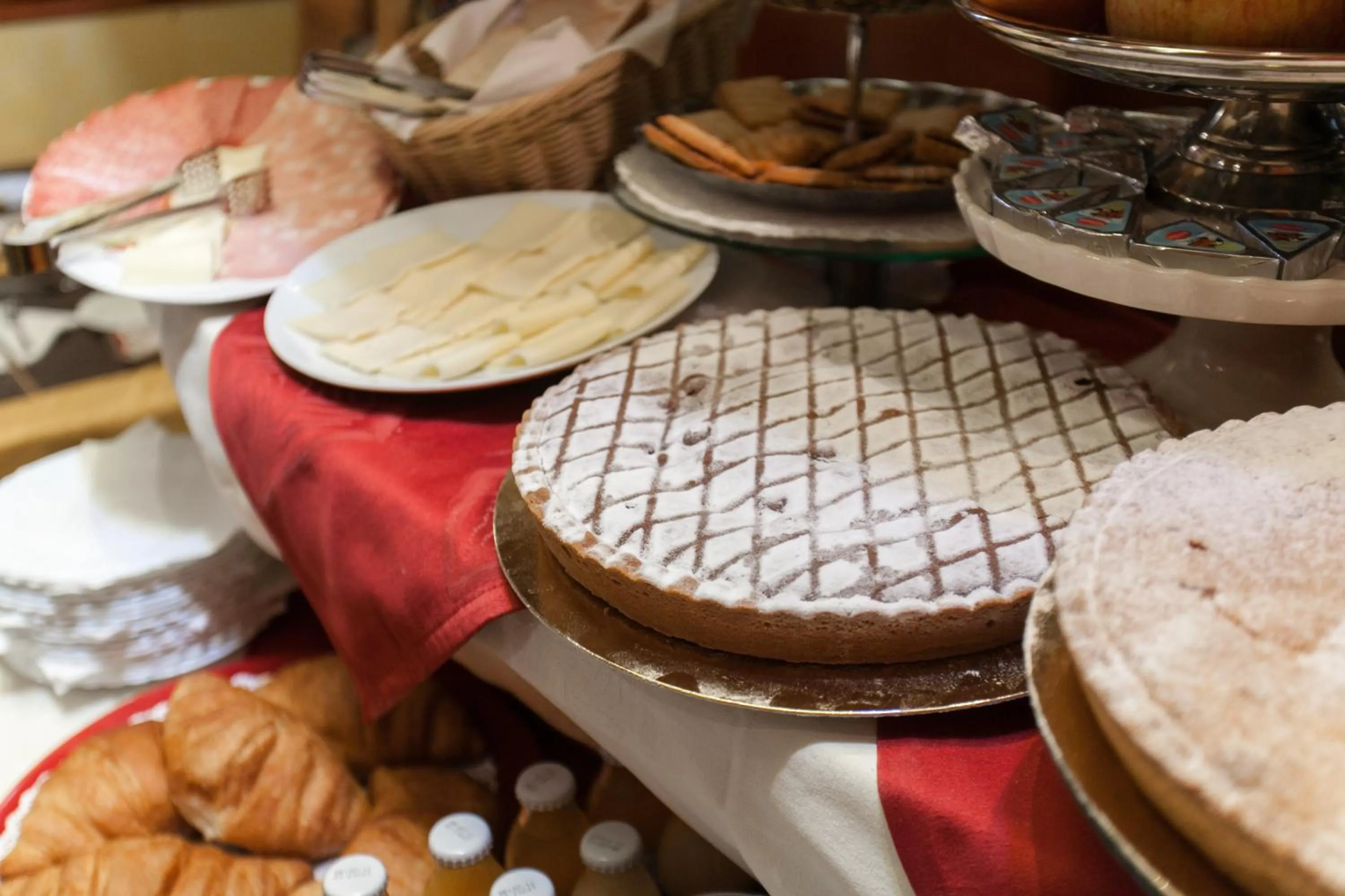 Breakfast in Hotel Fiorella Milano