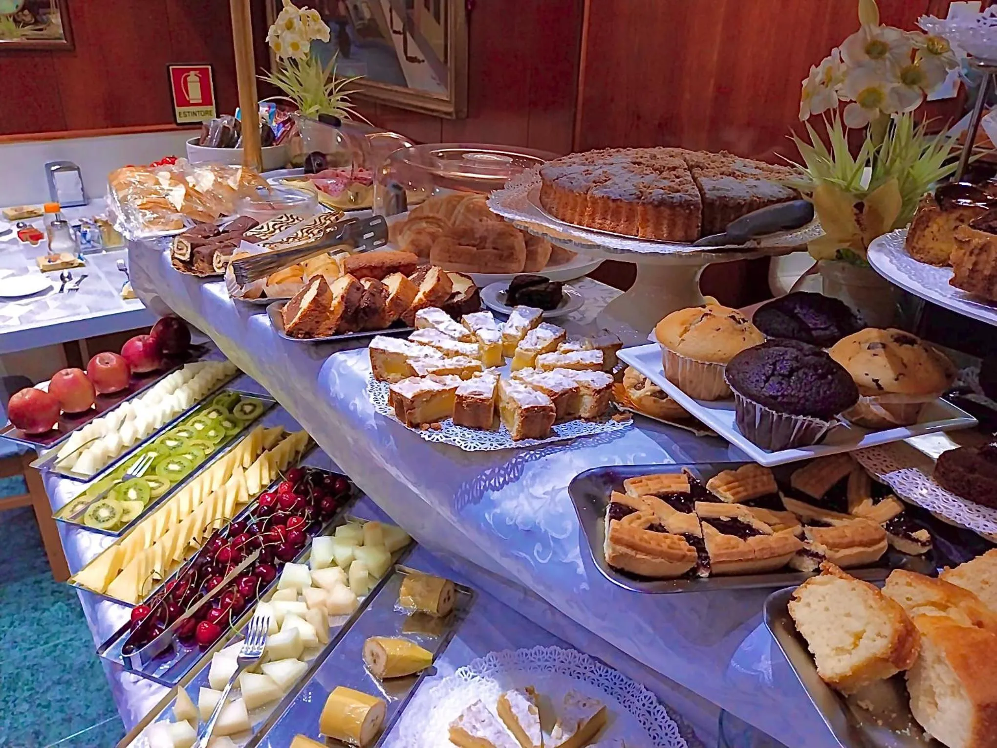 Food in Hotel Fiorella Milano