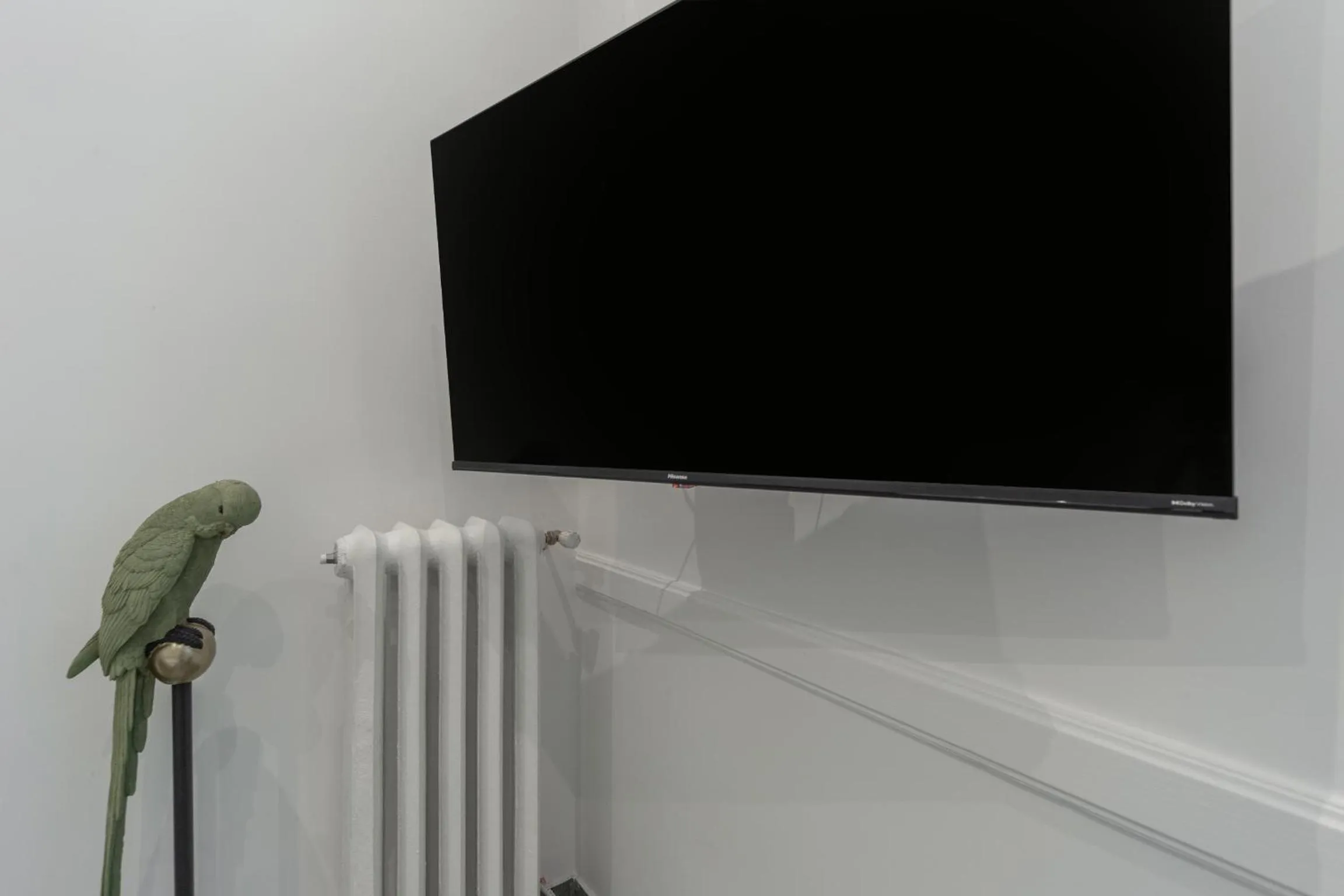 Communal lounge/ TV room in Duomo Smart Suites