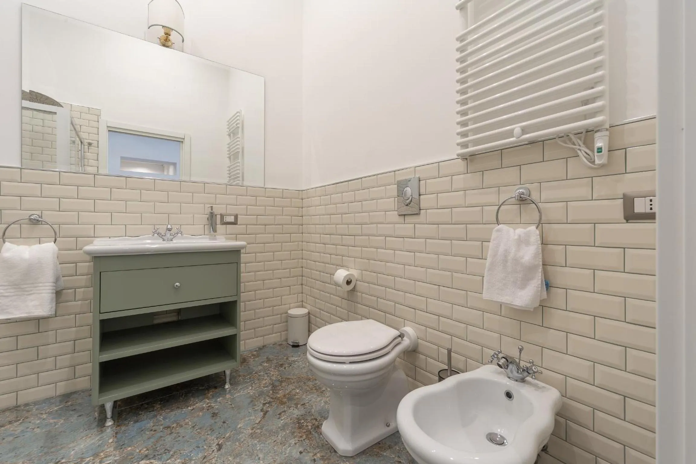 Bathroom in Duomo Smart Suites