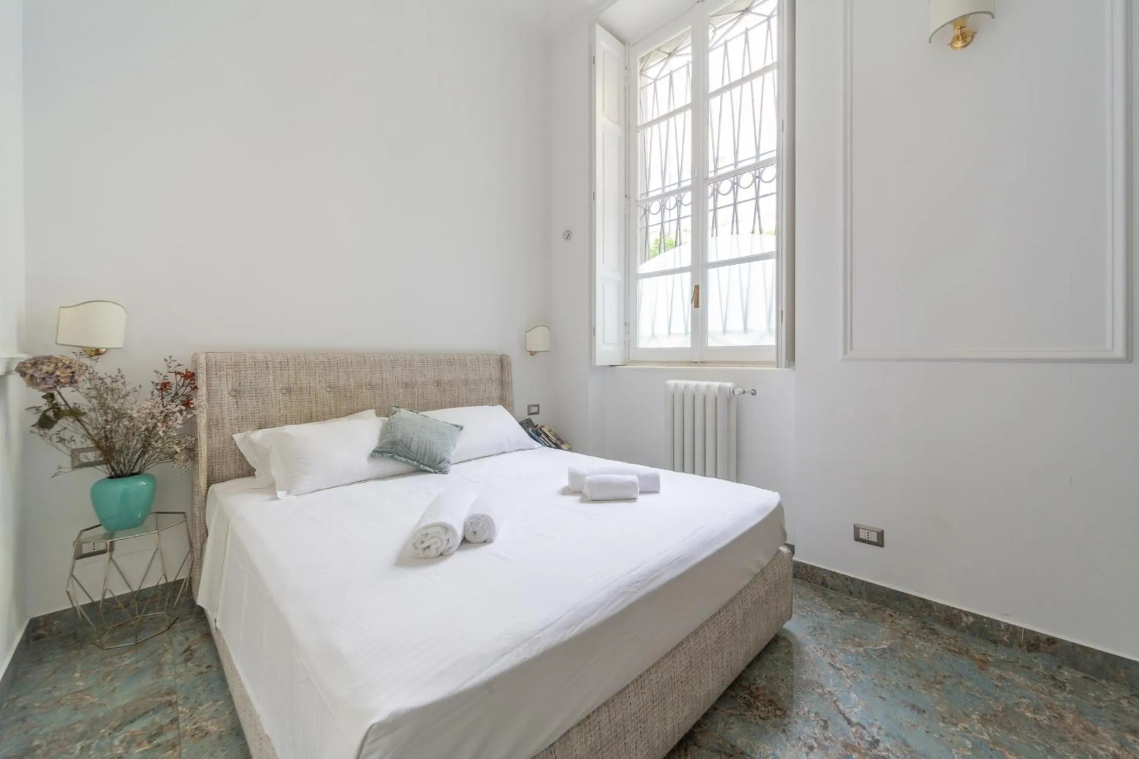 Bedroom, Bed in Duomo Smart Suites