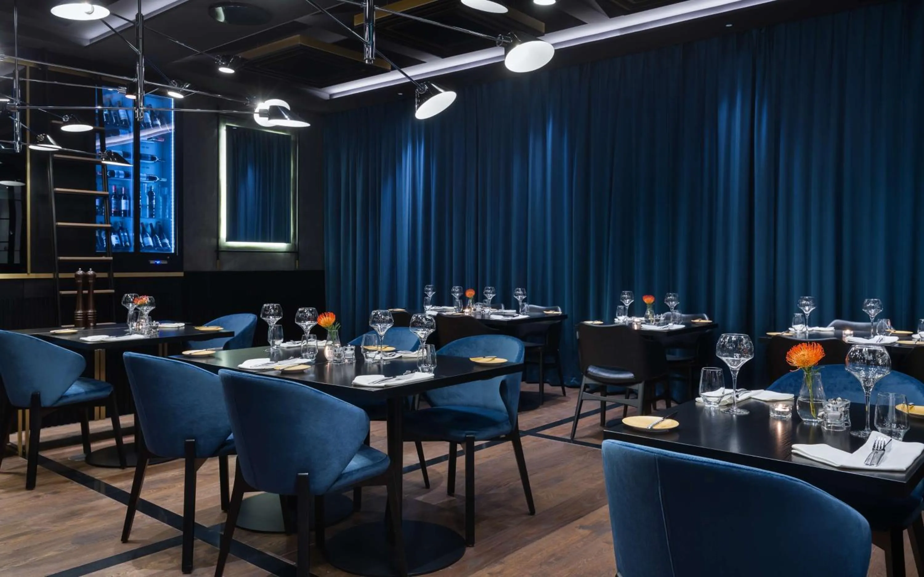 Restaurant/places to eat in Radisson Collection Hotel, Warsaw