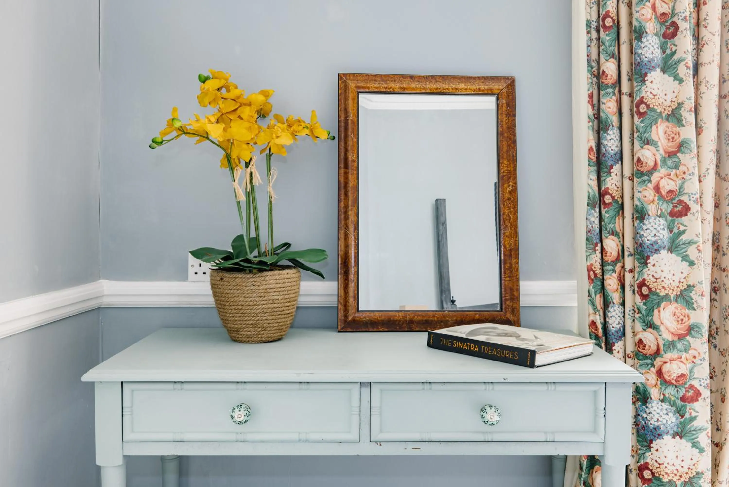 Decorative detail in The Abbey Notting Hill