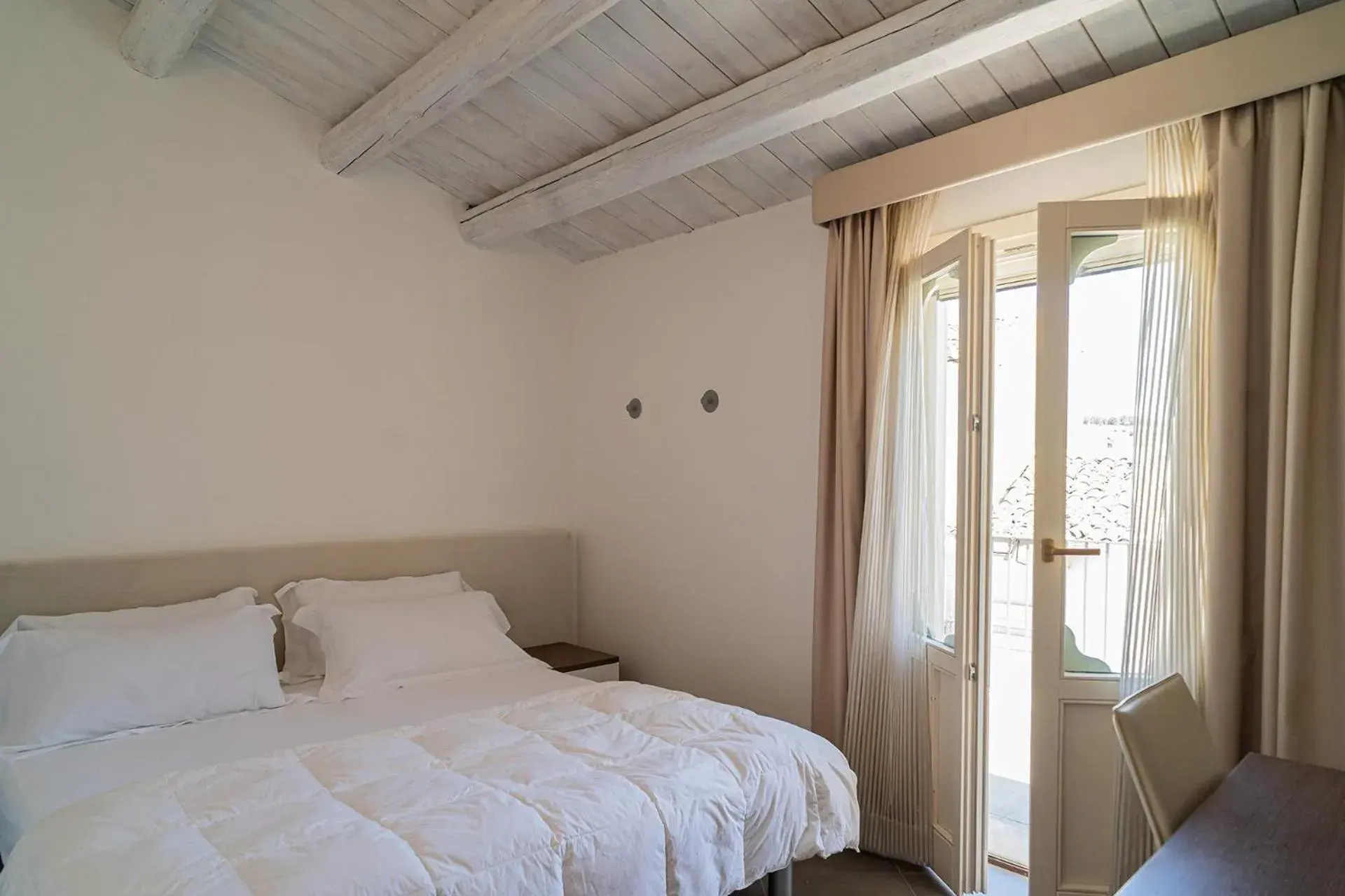 Dependance in Villa Del Lauro Dependance in Villa Del Lauro