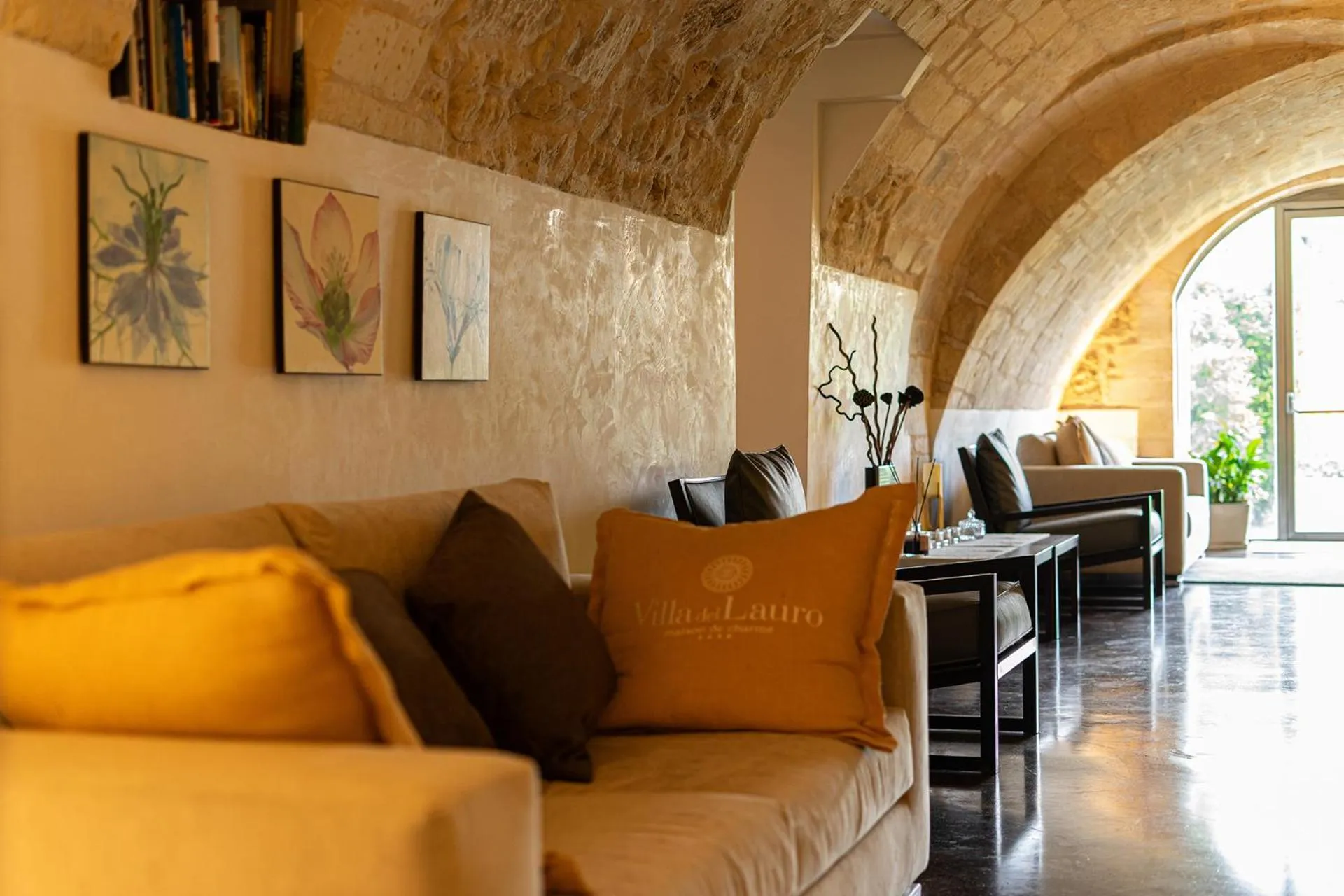 Decorative detail in Villa Del Lauro