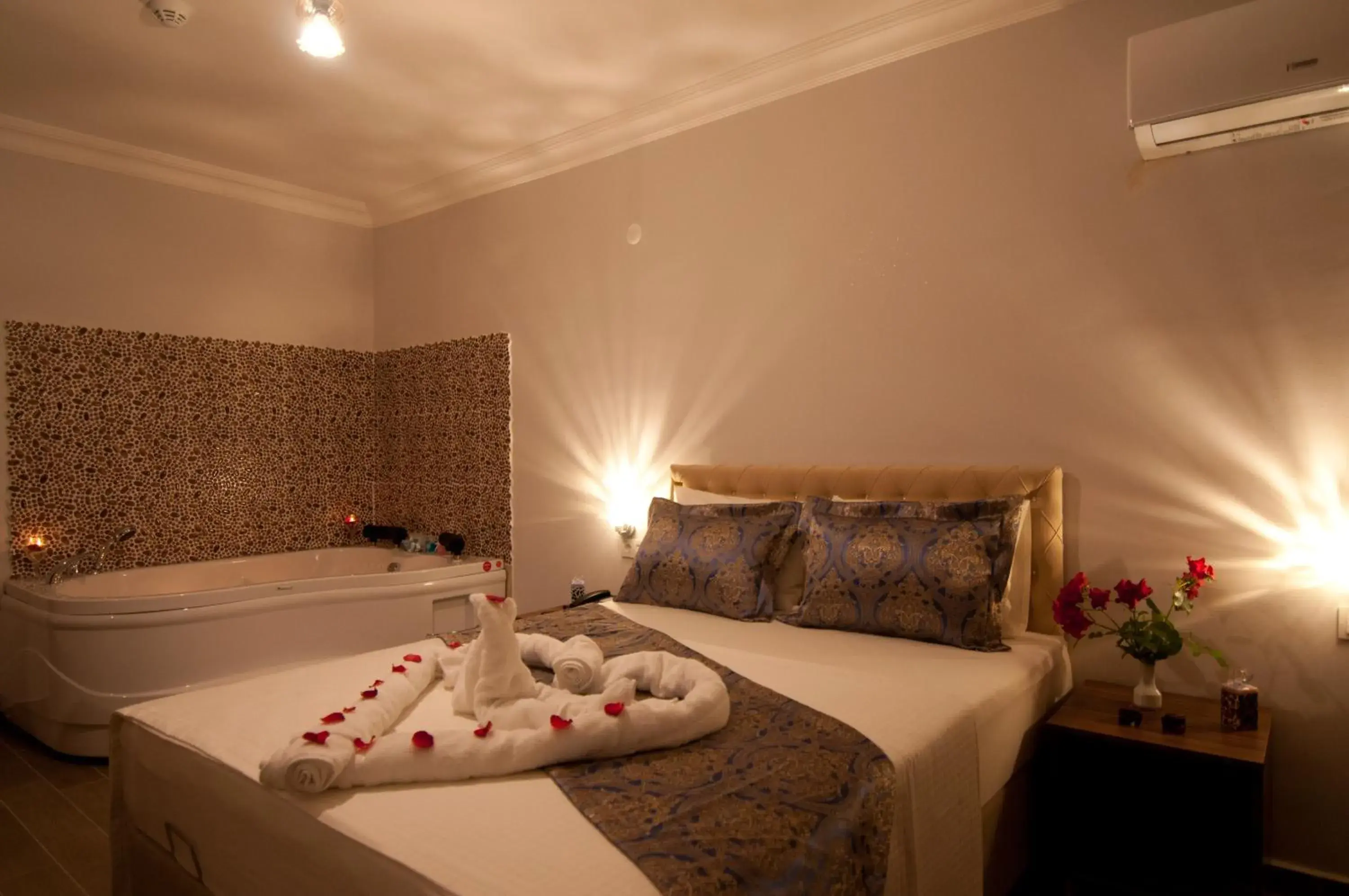 Superior Double Room in DEFNE OTEL Superior Double Room in DEFNE OTEL