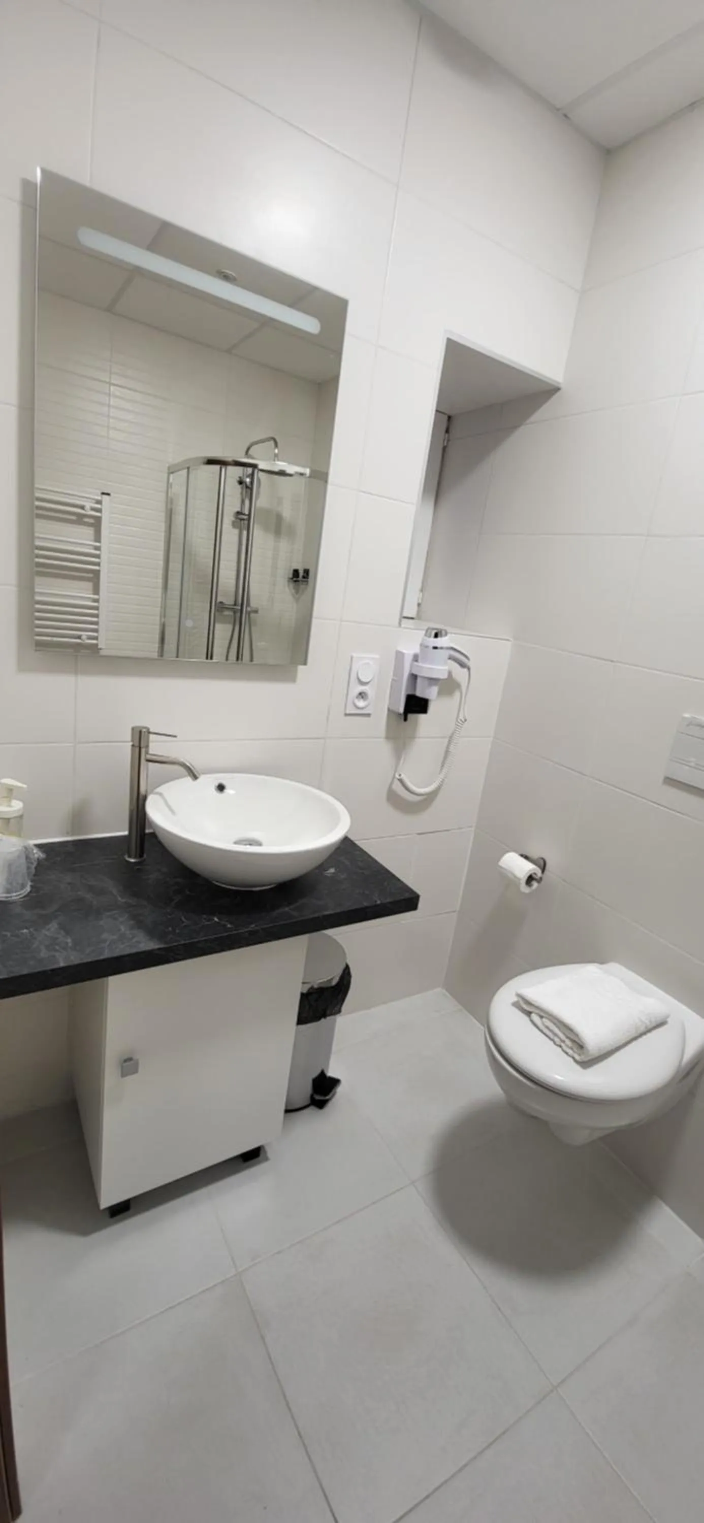 Bathroom in SQUARE HOTEL