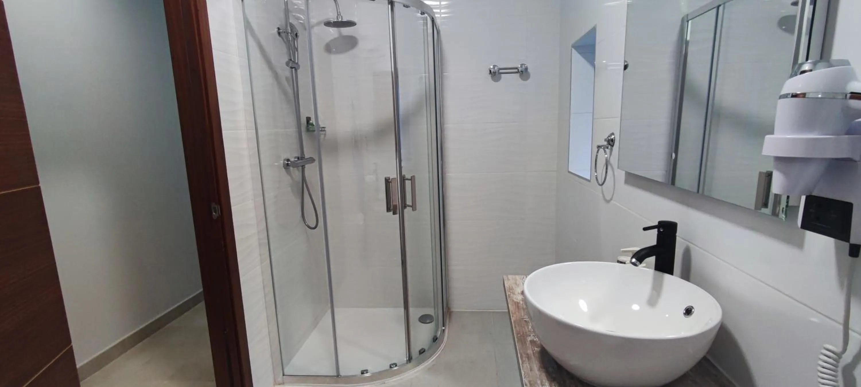 Bathroom in SQUARE HOTEL