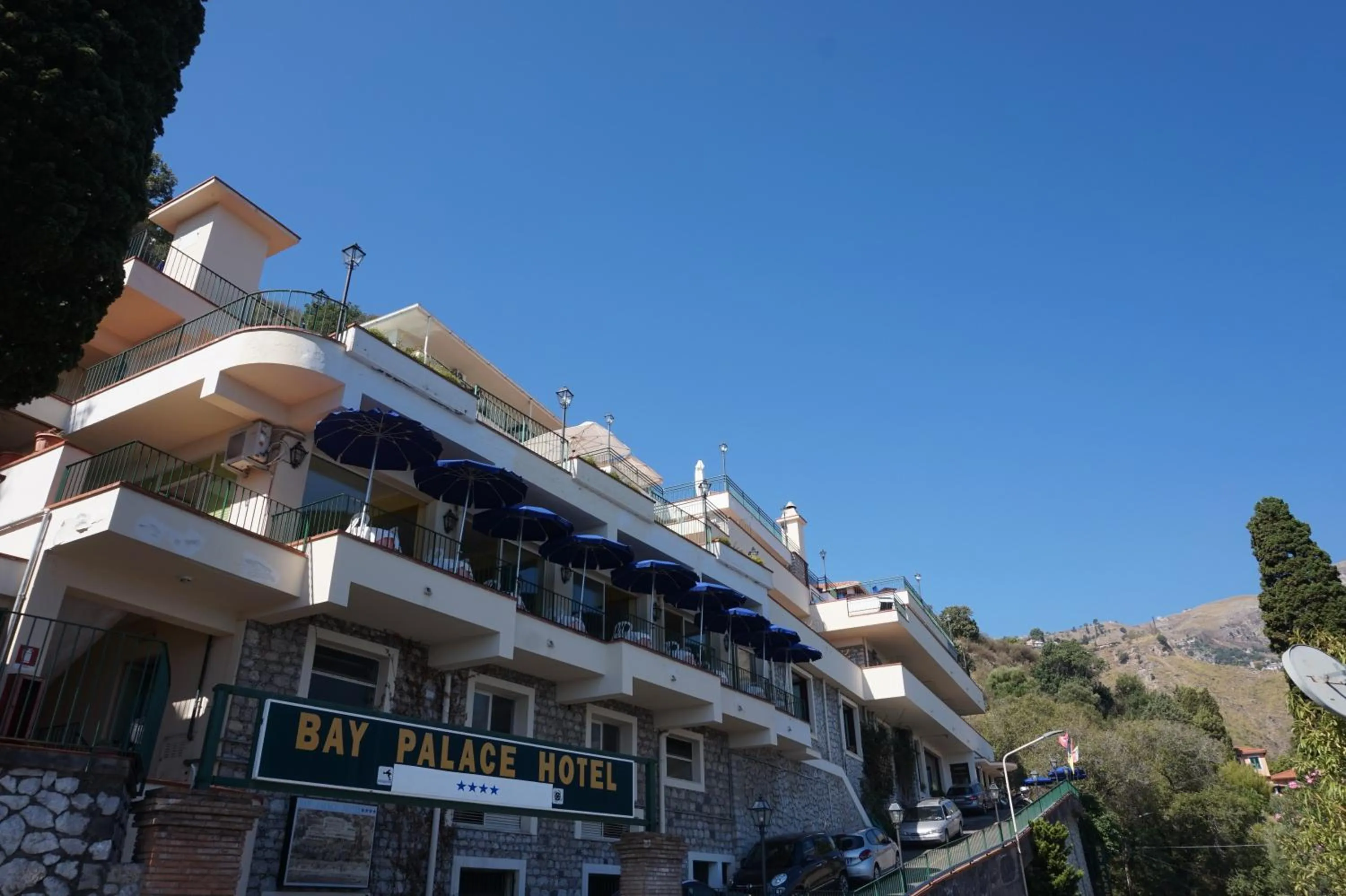 Facade/entrance in Bay Palace Mazzarò